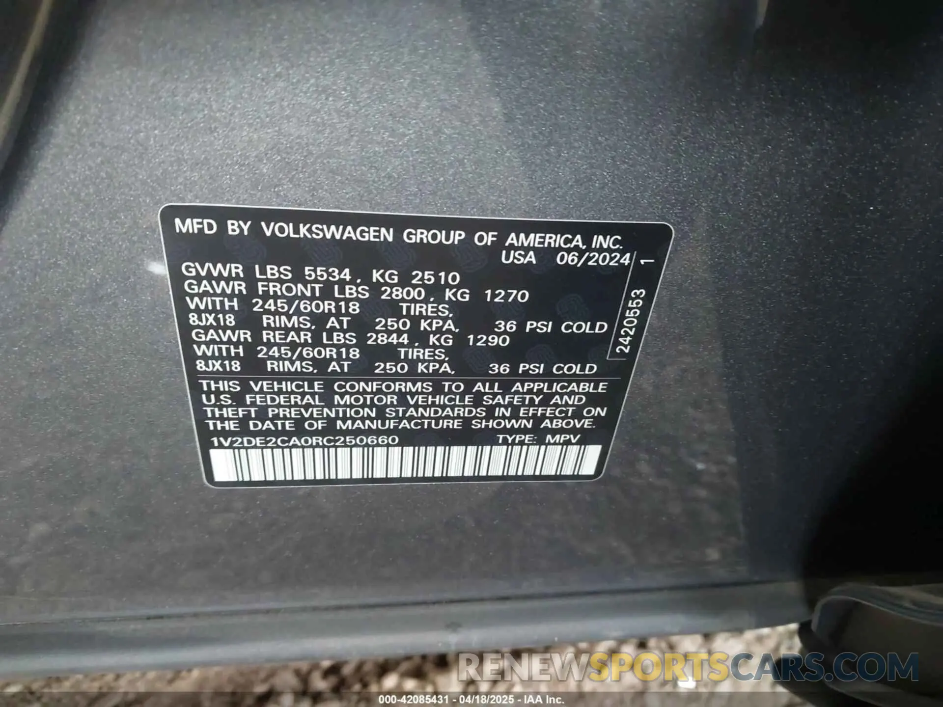 9 Photograph of a damaged car 1V2DE2CA0RC250660 VOLKSWAGEN ATLAS CROSS SPORT 2024
