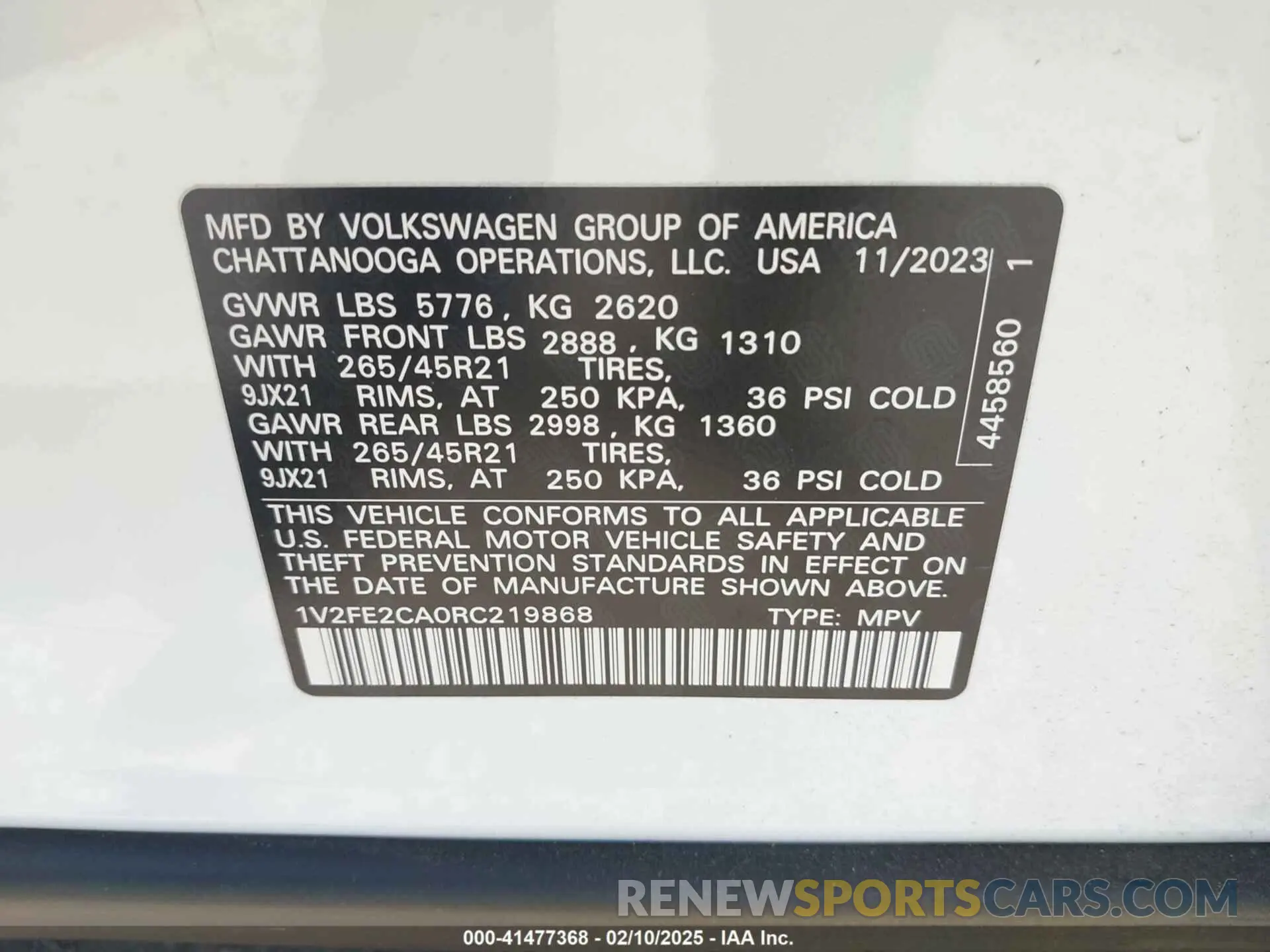 9 Photograph of a damaged car 1V2FE2CA0RC219868 VOLKSWAGEN ATLAS CROSS SPORT 2024