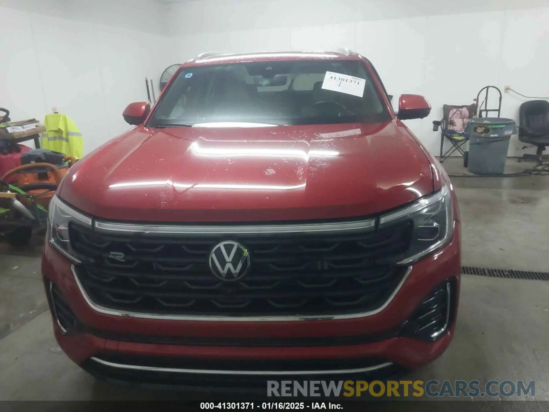 13 Photograph of a damaged car 1V2FE2CA8RC234019 VOLKSWAGEN ATLAS CROSS SPORT 2024