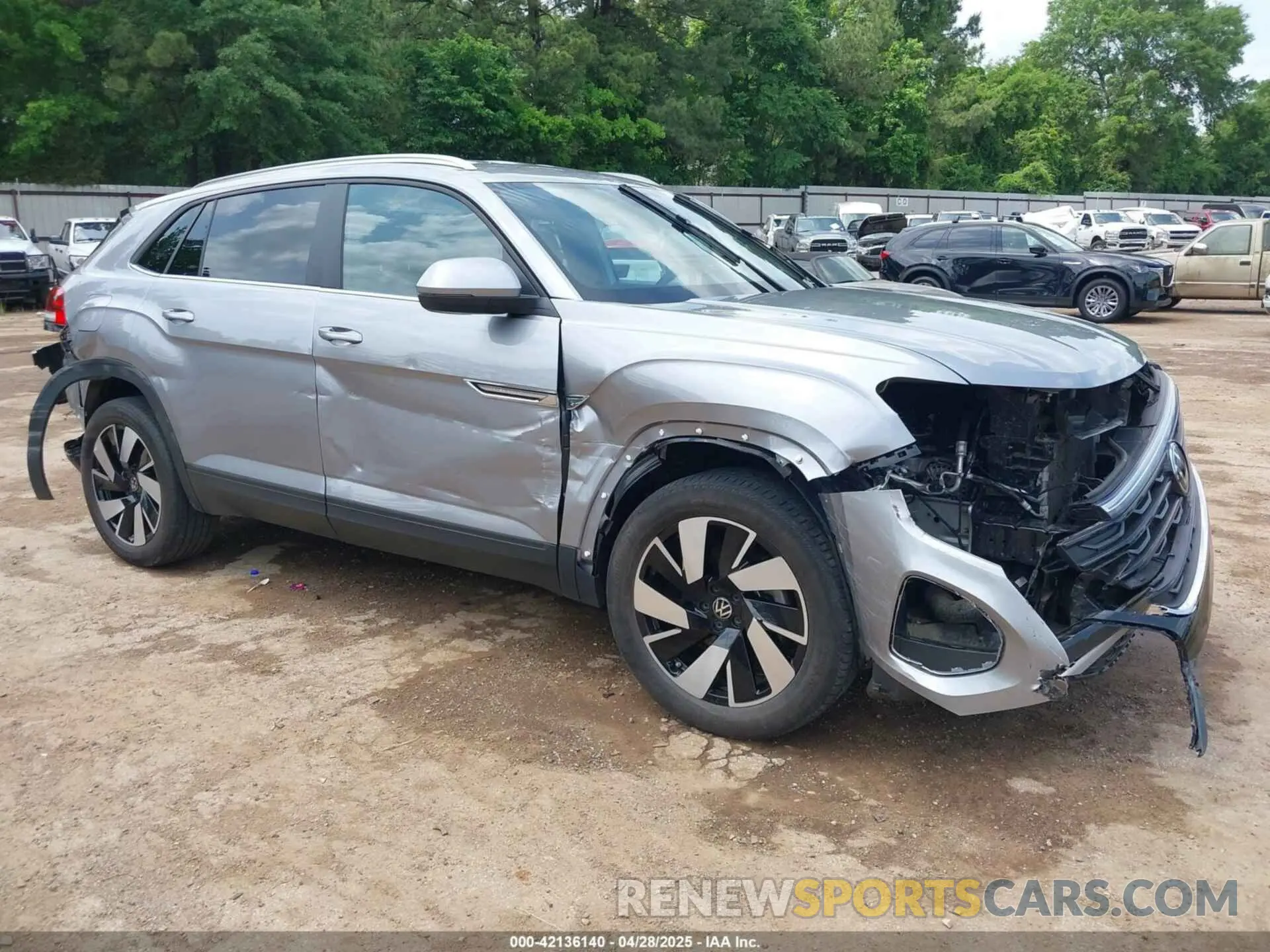 1 Photograph of a damaged car 1V2HE2CA9RC204293 VOLKSWAGEN ATLAS CROSS SPORT 2024