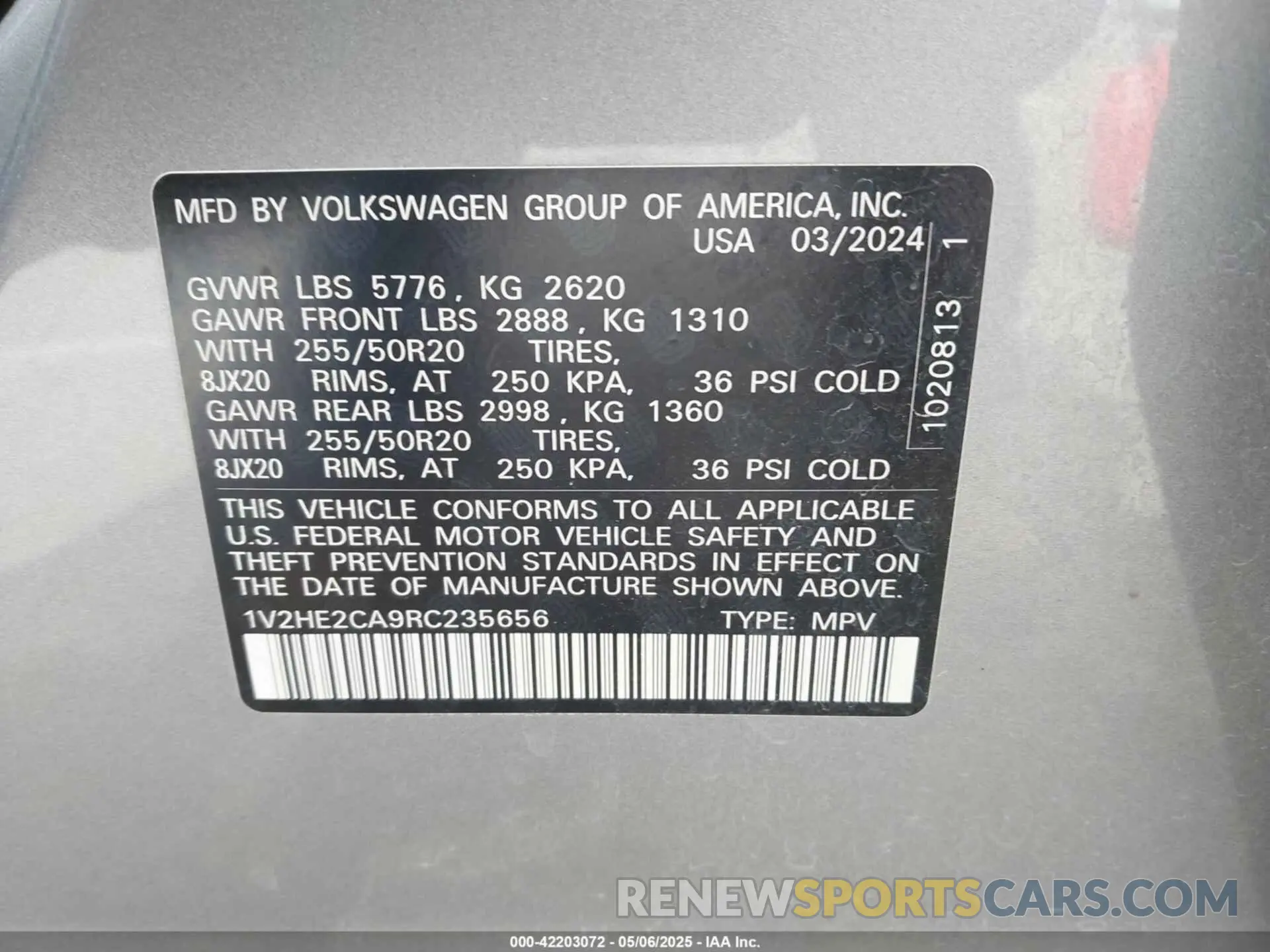 9 Photograph of a damaged car 1V2HE2CA9RC235656 VOLKSWAGEN ATLAS CROSS SPORT 2024