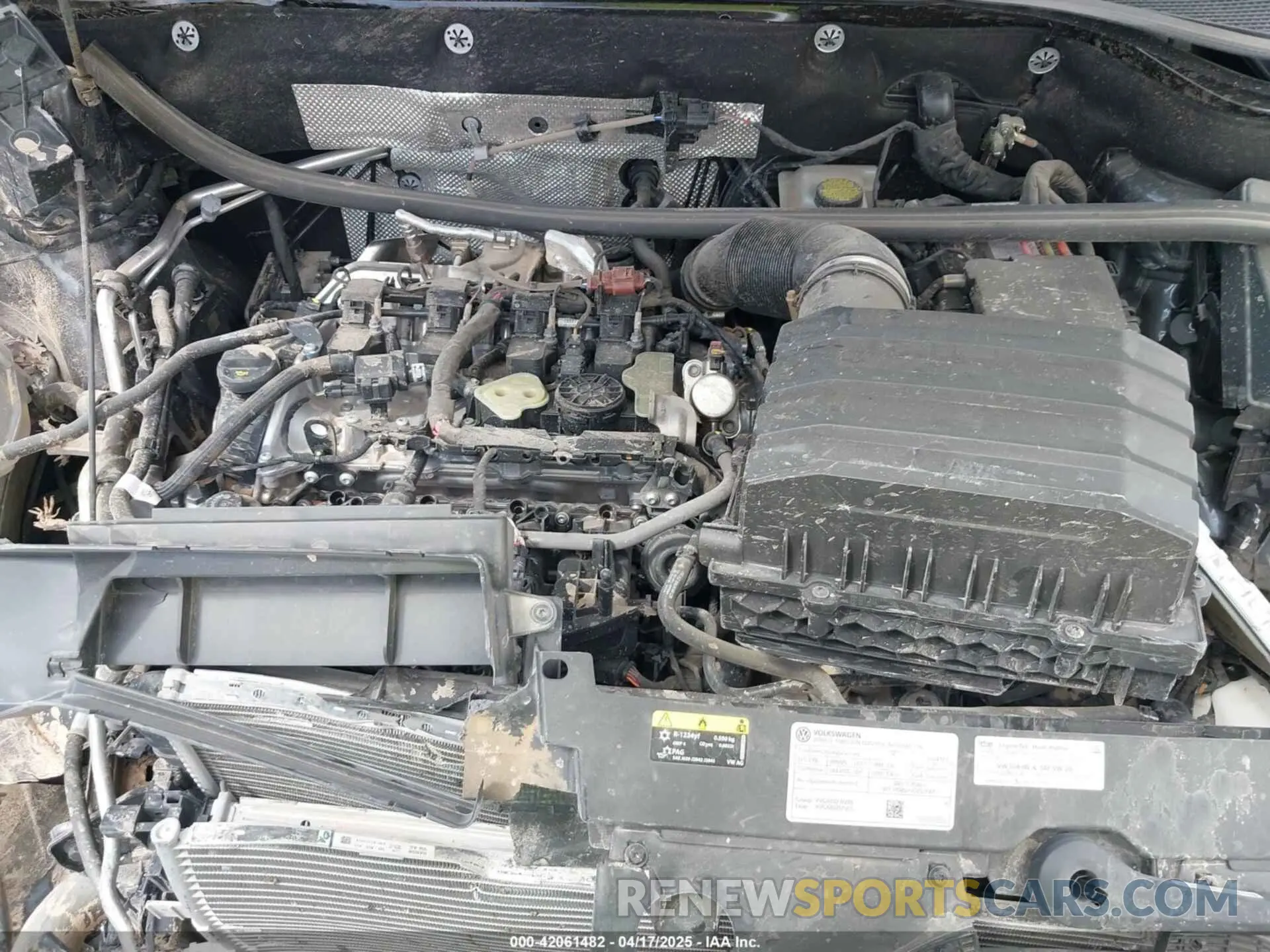 10 Photograph of a damaged car 1V2JE2CA1RC252078 VOLKSWAGEN ATLAS CROSS SPORT 2024