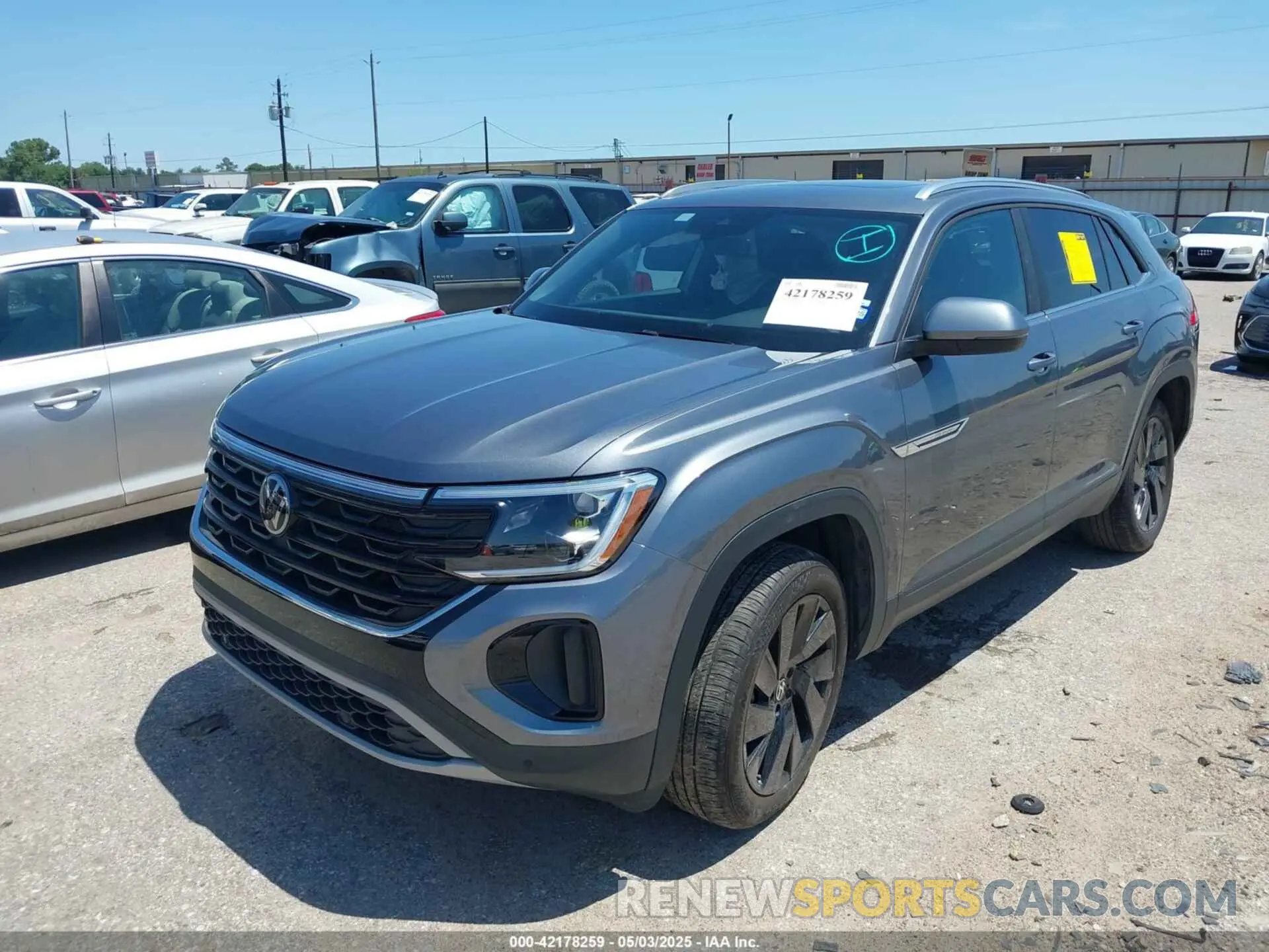 2 Photograph of a damaged car 1V2JE2CA2RC217260 VOLKSWAGEN ATLAS CROSS SPORT 2024