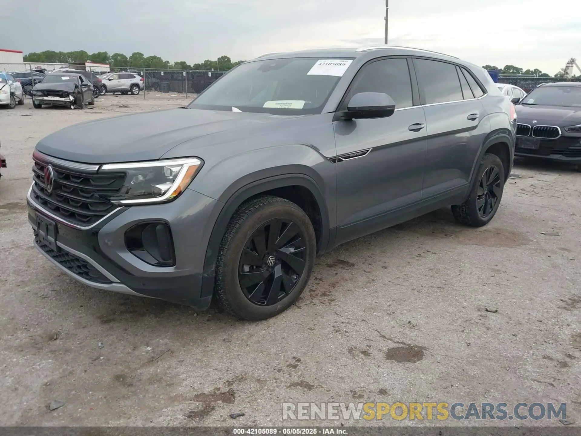 2 Photograph of a damaged car 1V2JE2CA4RC248607 VOLKSWAGEN ATLAS CROSS SPORT 2024