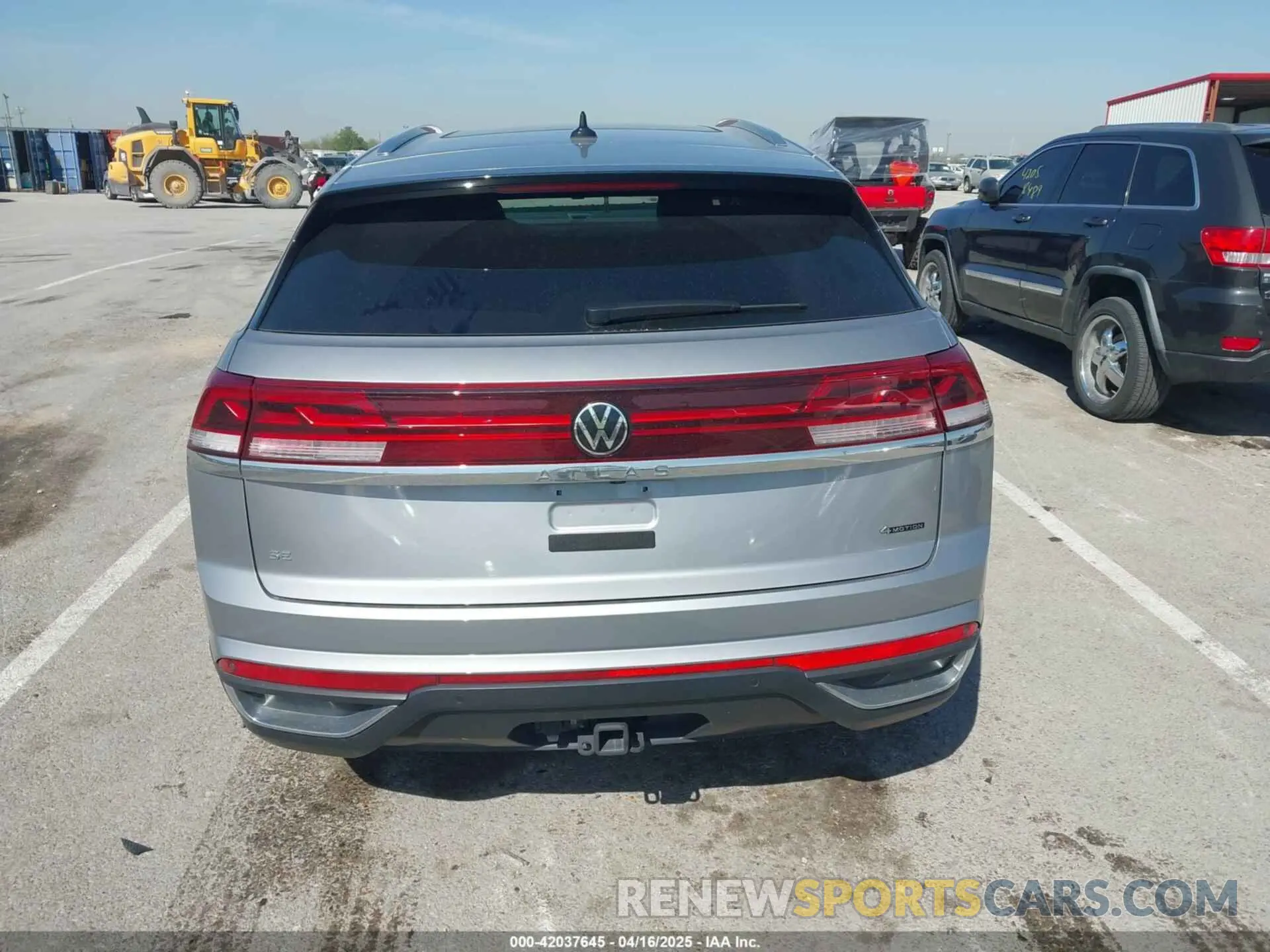 16 Photograph of a damaged car 1V2KE2CA3RC243791 VOLKSWAGEN ATLAS CROSS SPORT 2024