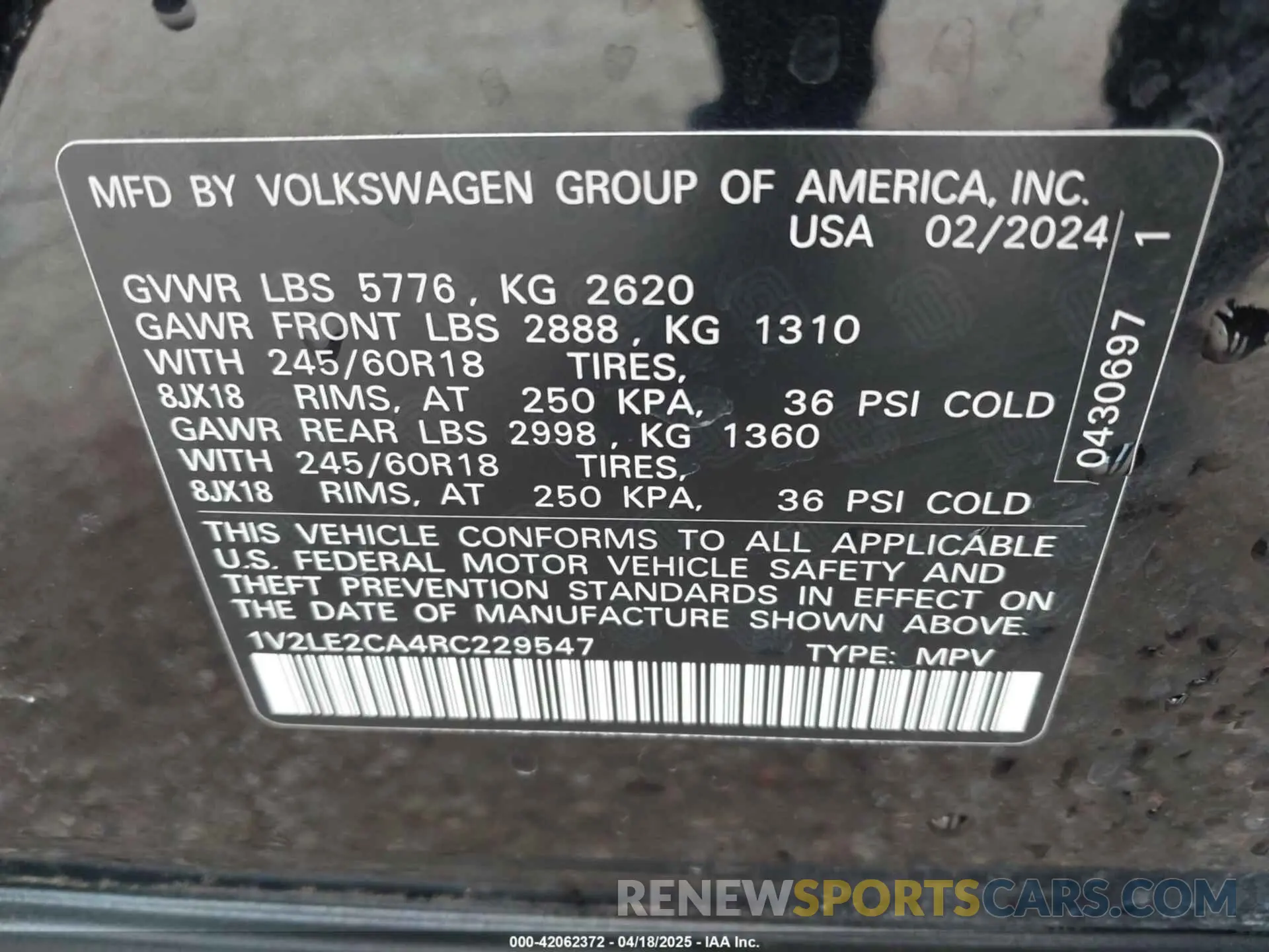 9 Photograph of a damaged car 1V2LE2CA4RC229547 VOLKSWAGEN ATLAS CROSS SPORT 2024