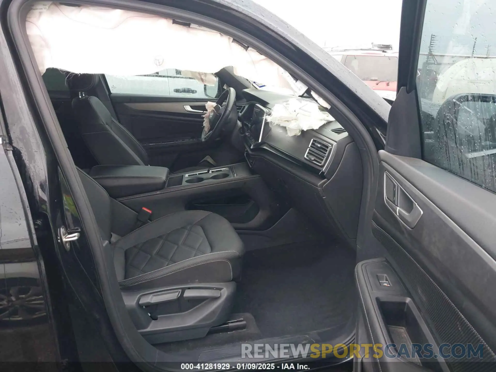 5 Photograph of a damaged car 1V2LE2CA7RC210703 VOLKSWAGEN ATLAS CROSS SPORT 2024