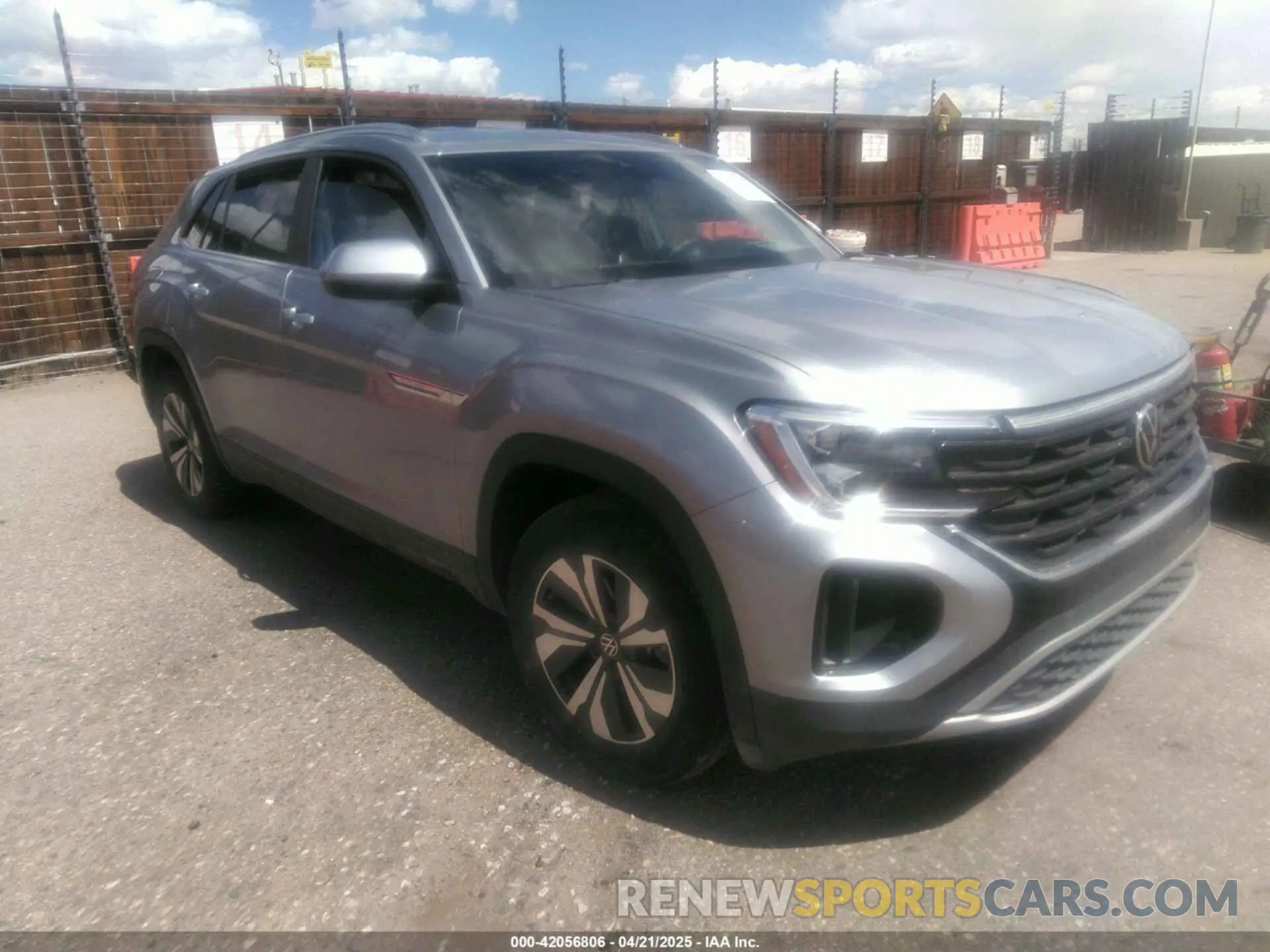 1 Photograph of a damaged car 1V2LE2CAXRC206712 VOLKSWAGEN ATLAS CROSS SPORT 2024