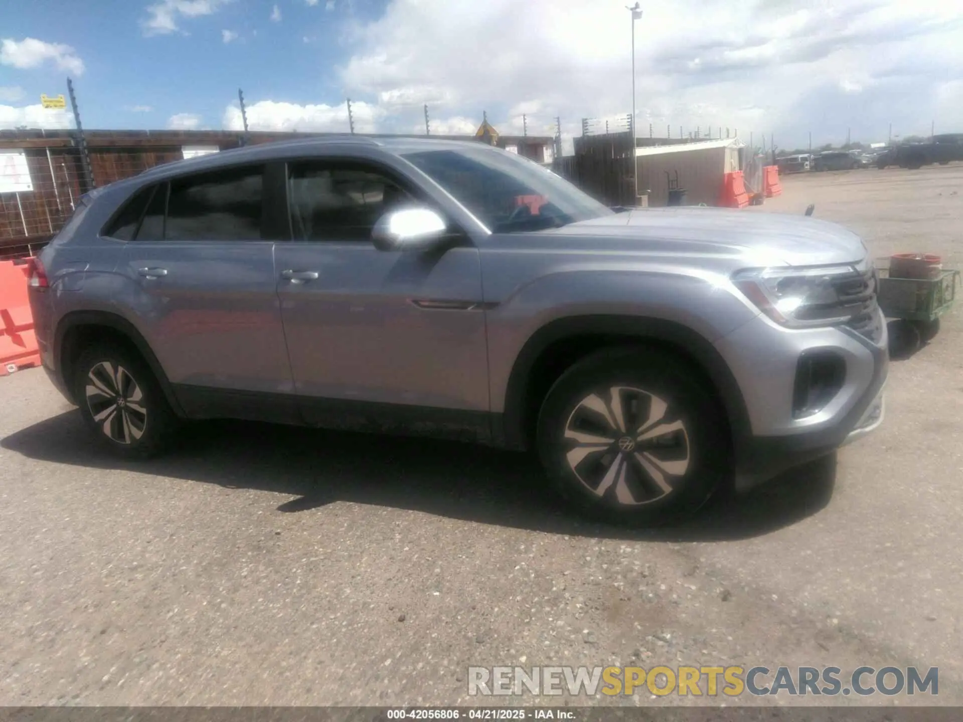 13 Photograph of a damaged car 1V2LE2CAXRC206712 VOLKSWAGEN ATLAS CROSS SPORT 2024