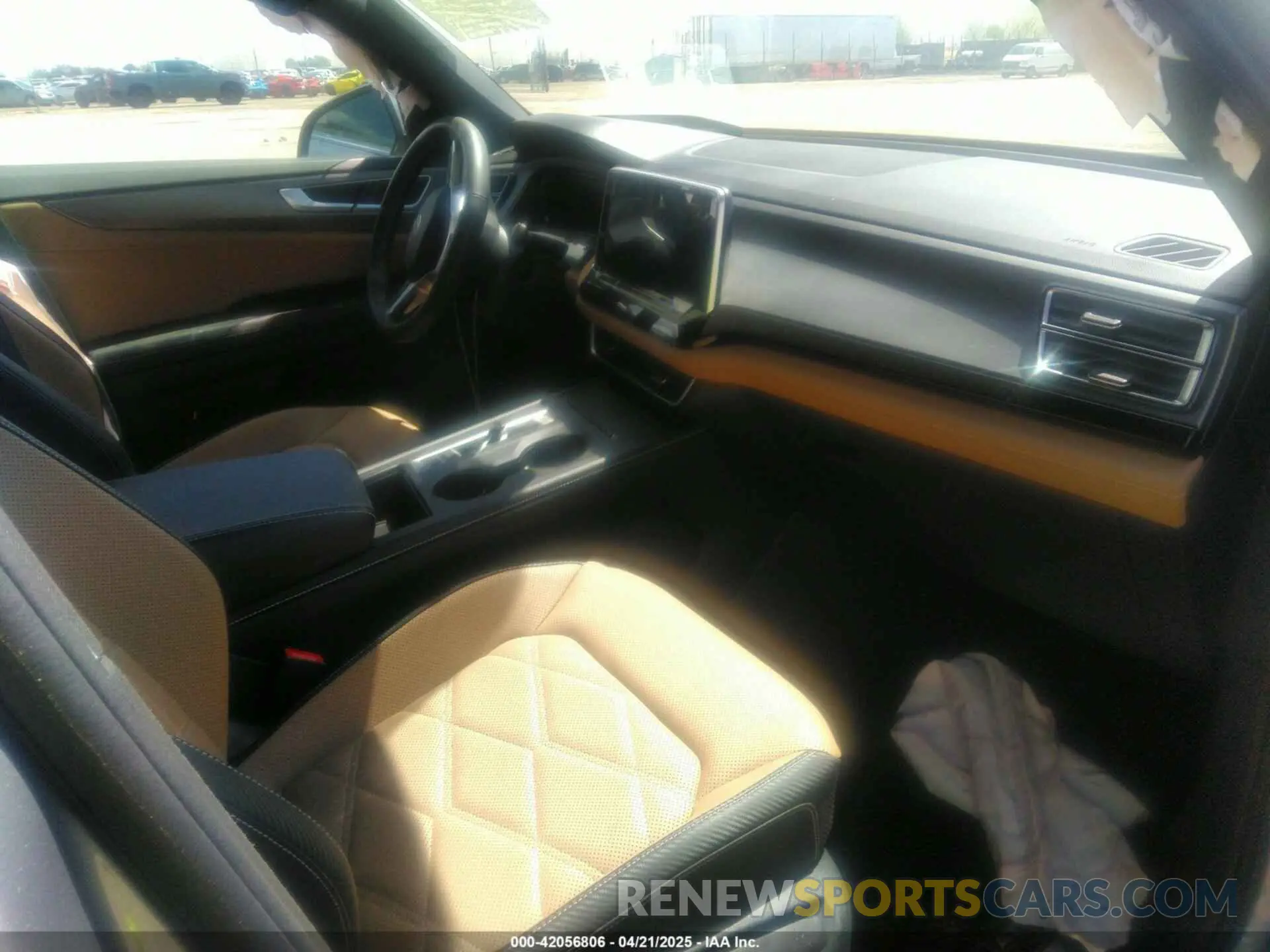 5 Photograph of a damaged car 1V2LE2CAXRC206712 VOLKSWAGEN ATLAS CROSS SPORT 2024