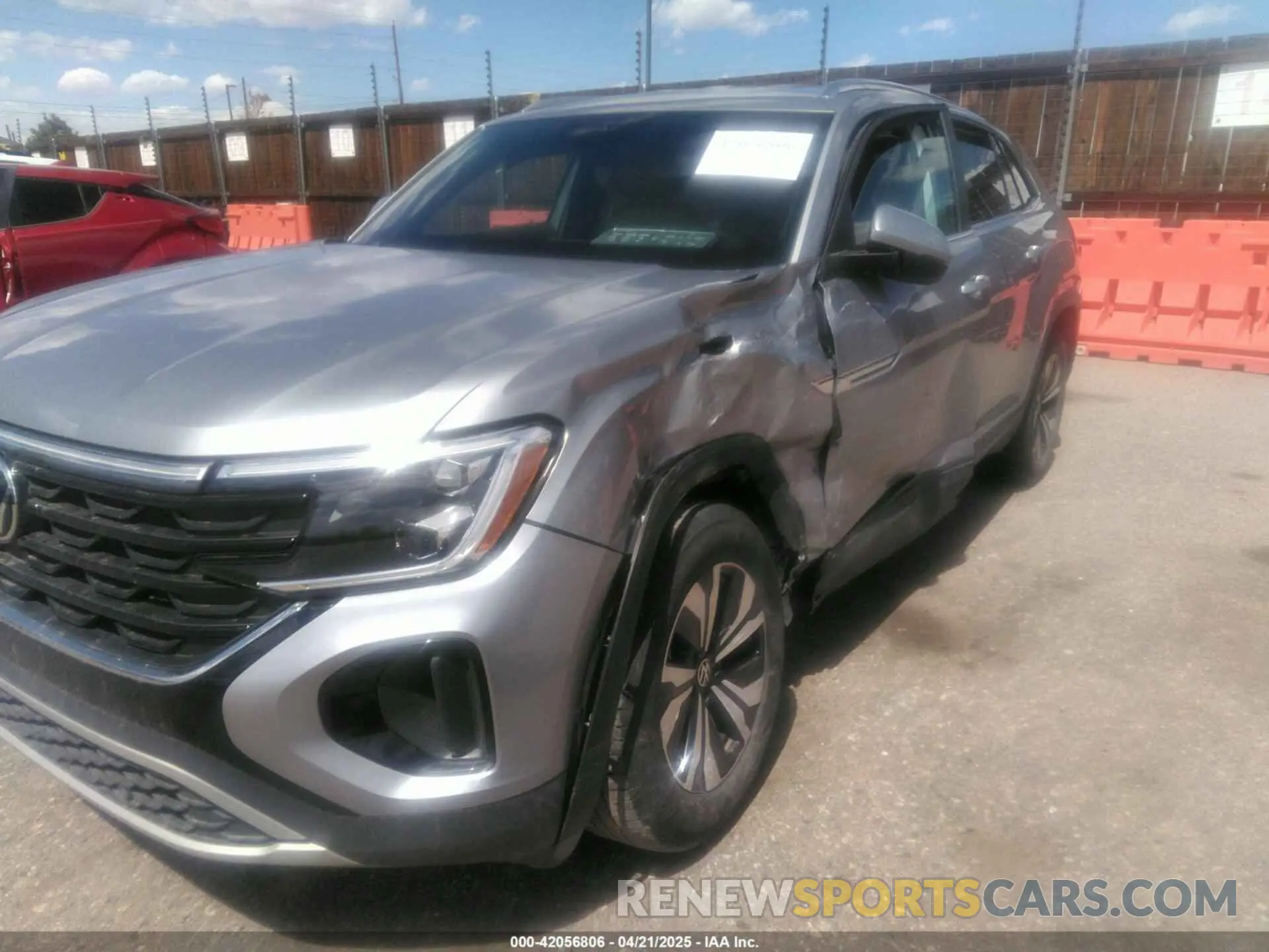 6 Photograph of a damaged car 1V2LE2CAXRC206712 VOLKSWAGEN ATLAS CROSS SPORT 2024