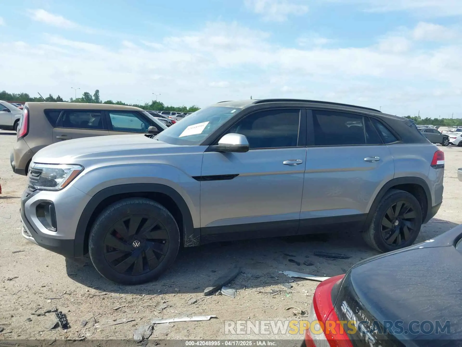 14 Photograph of a damaged car 1V2WE2CA0RC201550 VOLKSWAGEN ATLAS CROSS SPORT 2024