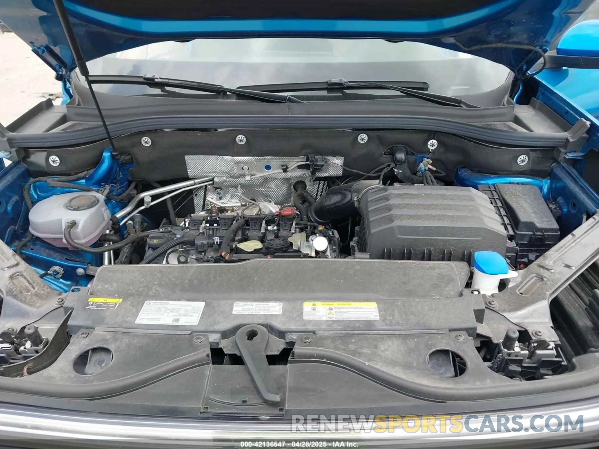 10 Photograph of a damaged car 1V2WE2CA2RC208807 VOLKSWAGEN ATLAS CROSS SPORT 2024