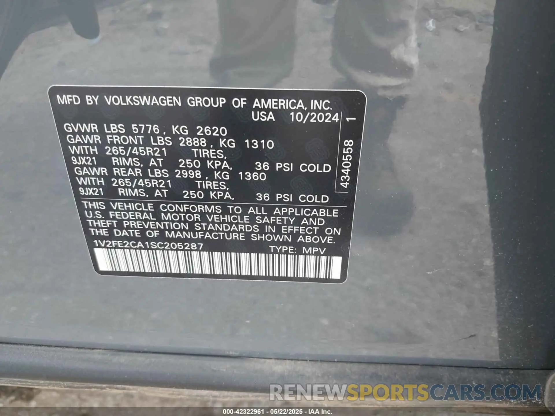 9 Photograph of a damaged car 1V2FE2CA1SC205287 VOLKSWAGEN ATLAS CROSS SPORT 2025