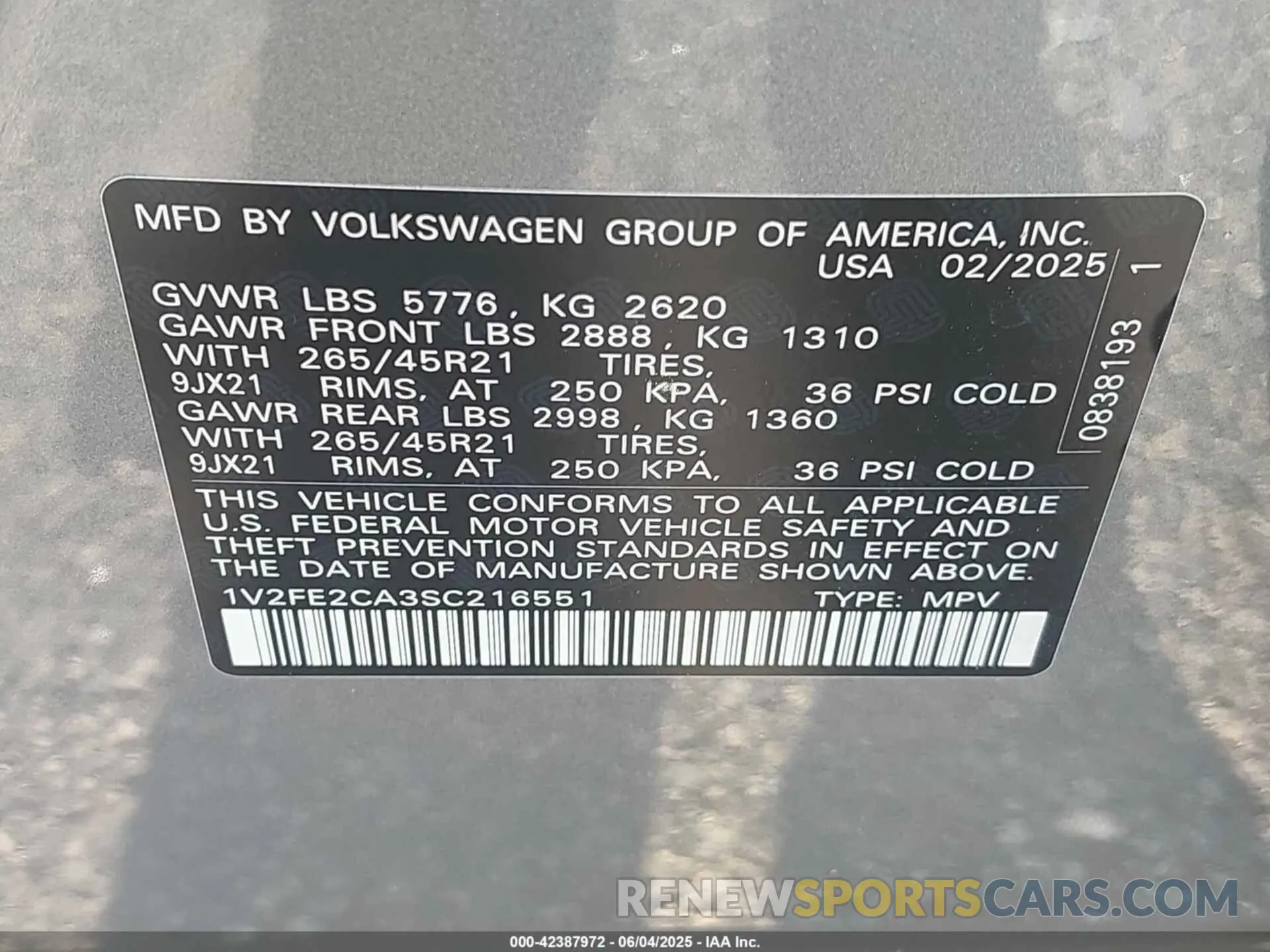 9 Photograph of a damaged car 1V2FE2CA3SC216551 VOLKSWAGEN ATLAS CROSS SPORT 2025