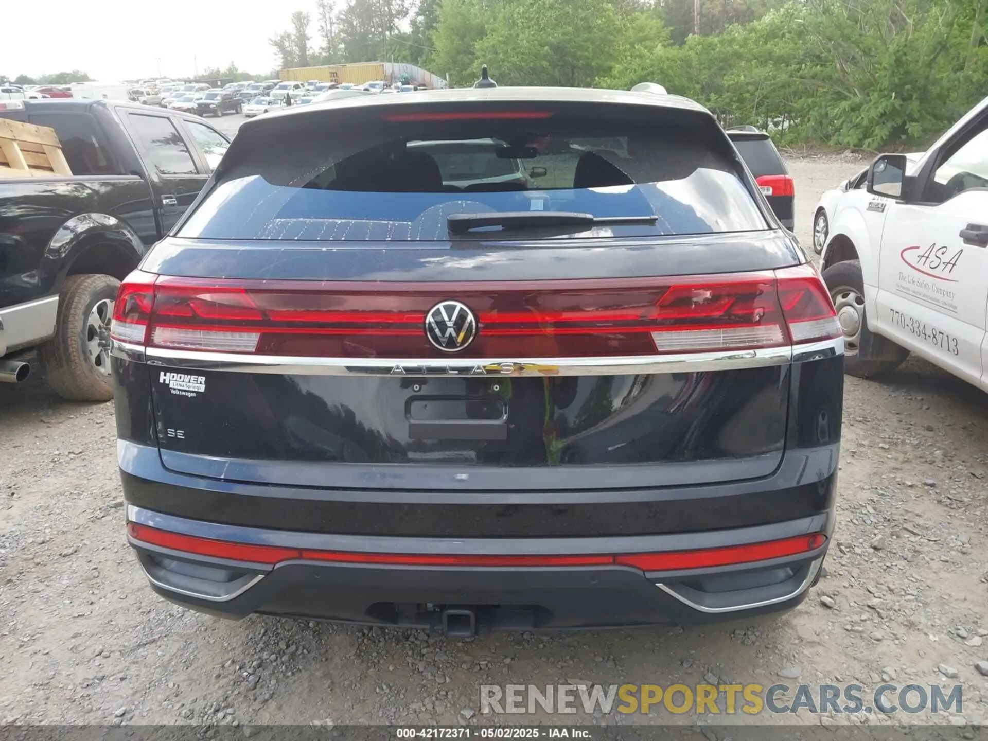 16 Photograph of a damaged car 1V2JE2CA4SC210090 VOLKSWAGEN ATLAS CROSS SPORT 2025