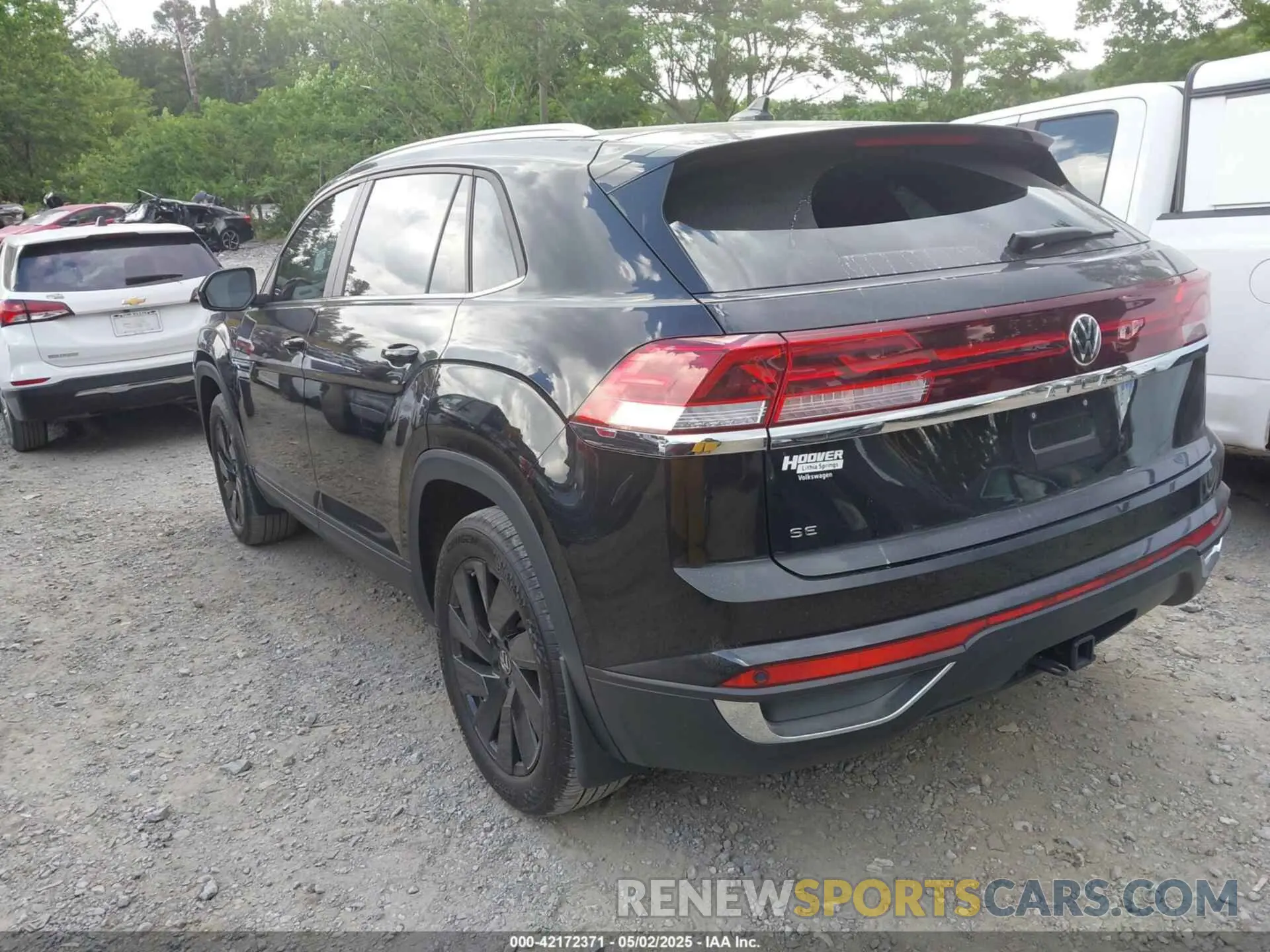 3 Photograph of a damaged car 1V2JE2CA4SC210090 VOLKSWAGEN ATLAS CROSS SPORT 2025