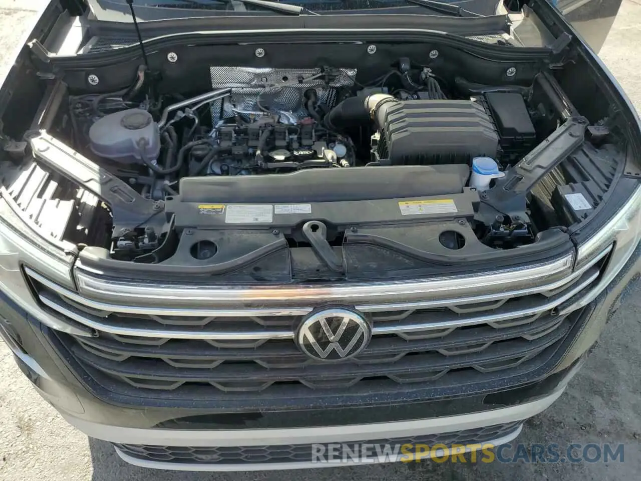 12 Photograph of a damaged car 1V2CR2CA0RC556421 VOLKSWAGEN ATLAS PEAK 2024