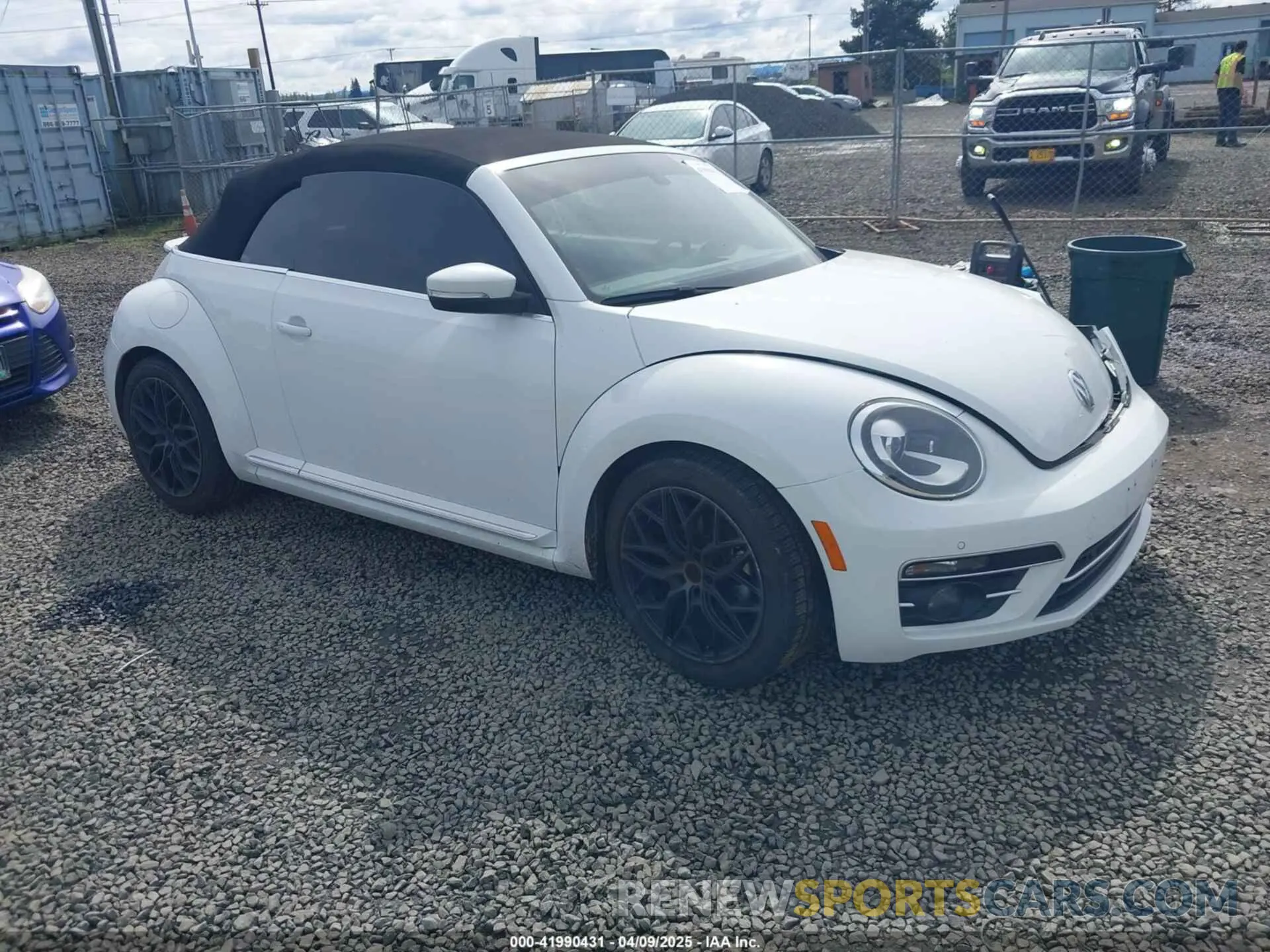 1 Photograph of a damaged car 3VW5DAAT3KM506167 VOLKSWAGEN BEETLE 2019