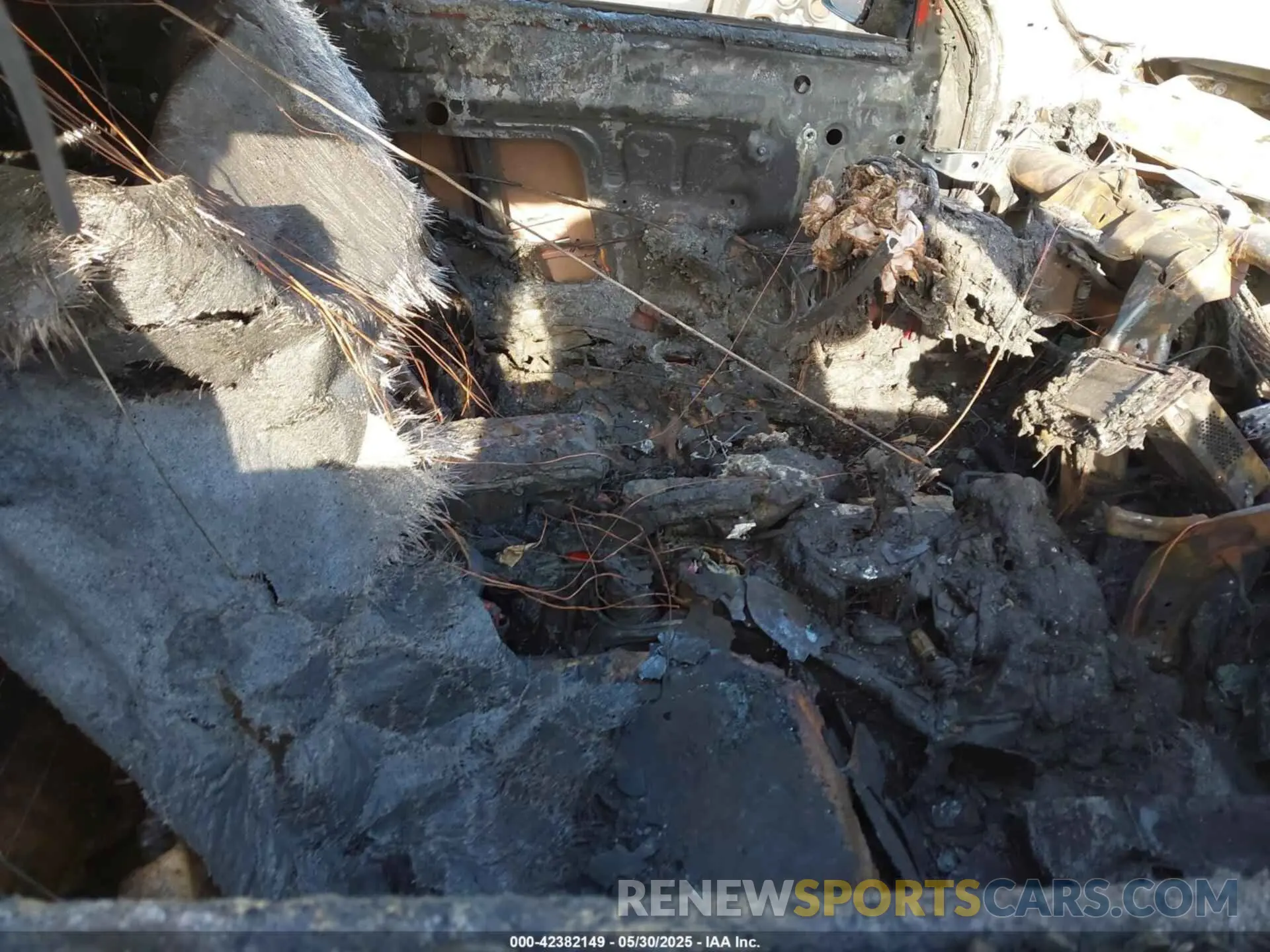5 Photograph of a damaged car 3VWFD7AT0KM705118 VOLKSWAGEN BEETLE 2019