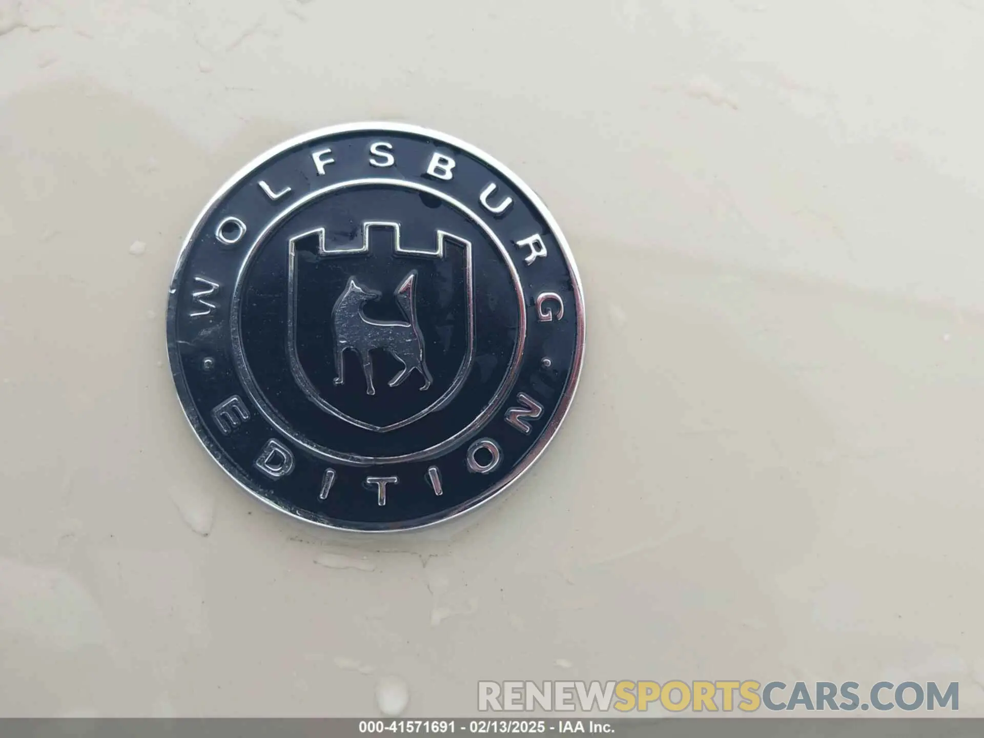 18 Photograph of a damaged car 3VWFD7AT1KM703684 VOLKSWAGEN BEETLE 2019