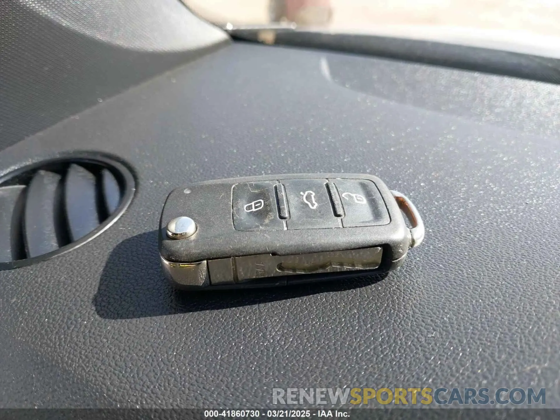 11 Photograph of a damaged car 3VWFD7AT3KM707221 VOLKSWAGEN BEETLE 2019