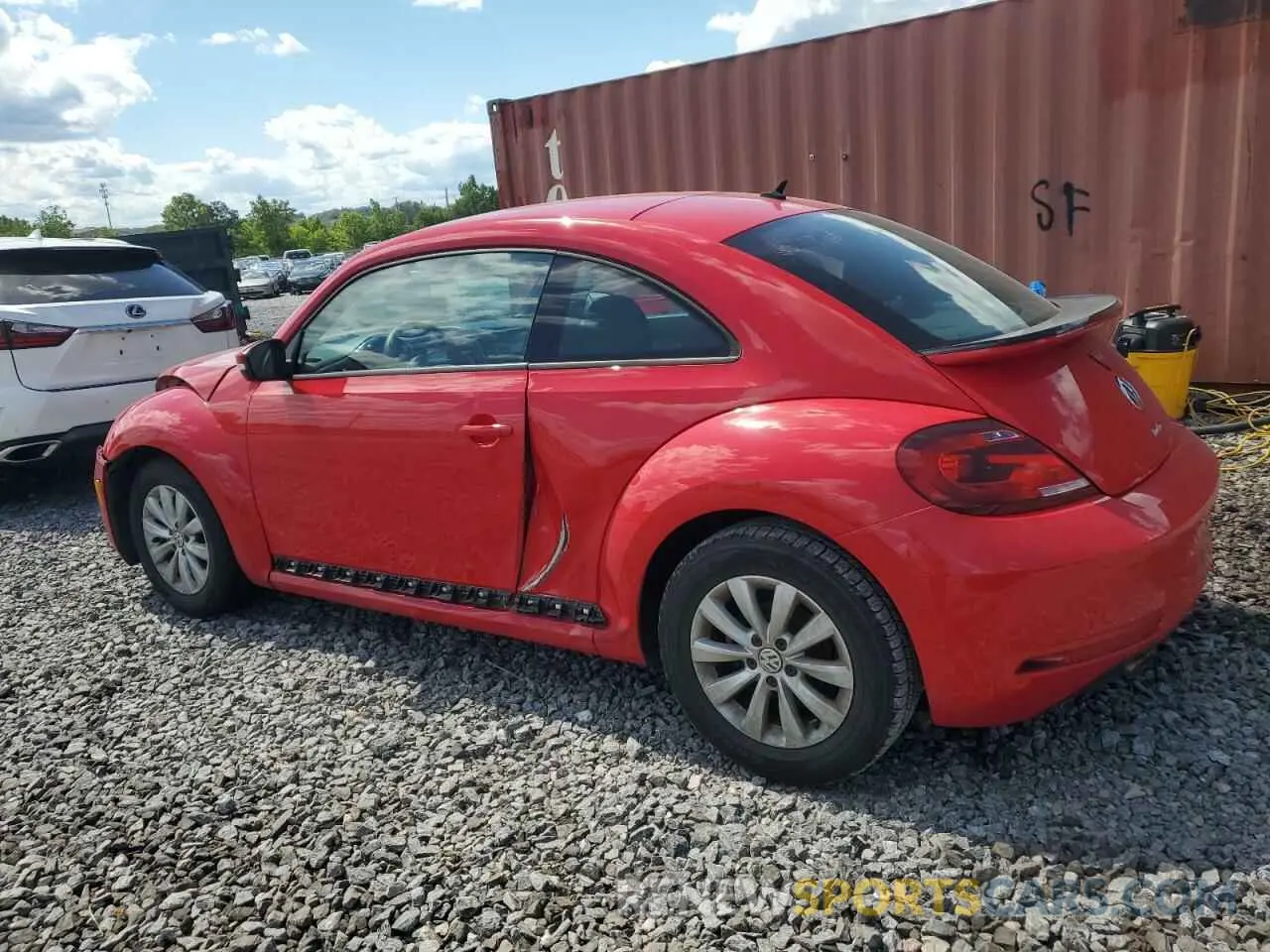 2 Photograph of a damaged car 3VWFD7AT5KM710895 VOLKSWAGEN BEETLE 2019
