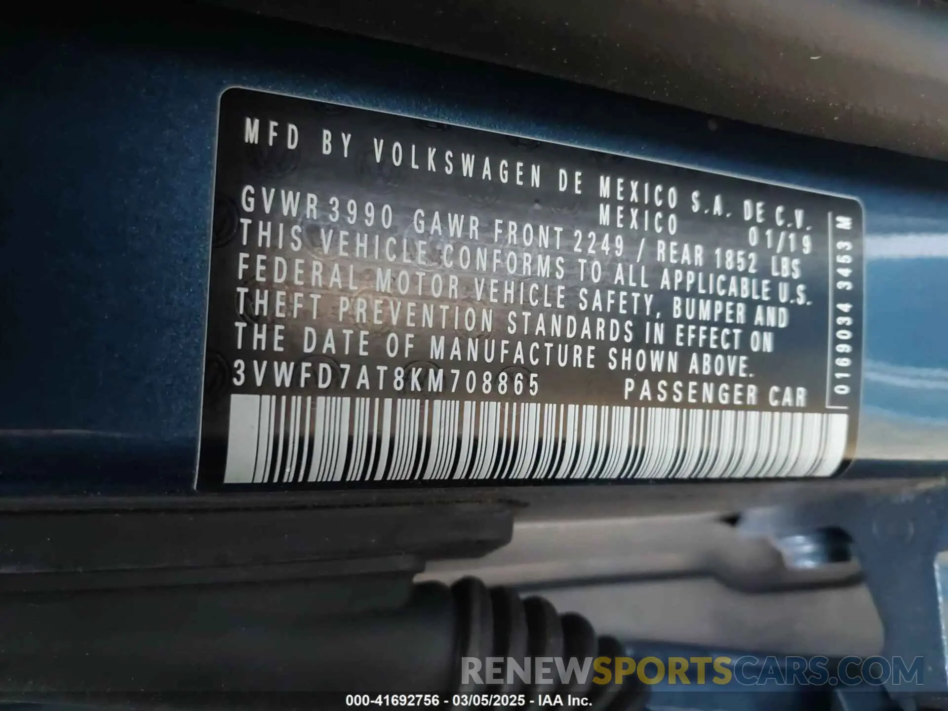 9 Photograph of a damaged car 3VWFD7AT8KM708865 VOLKSWAGEN BEETLE 2019