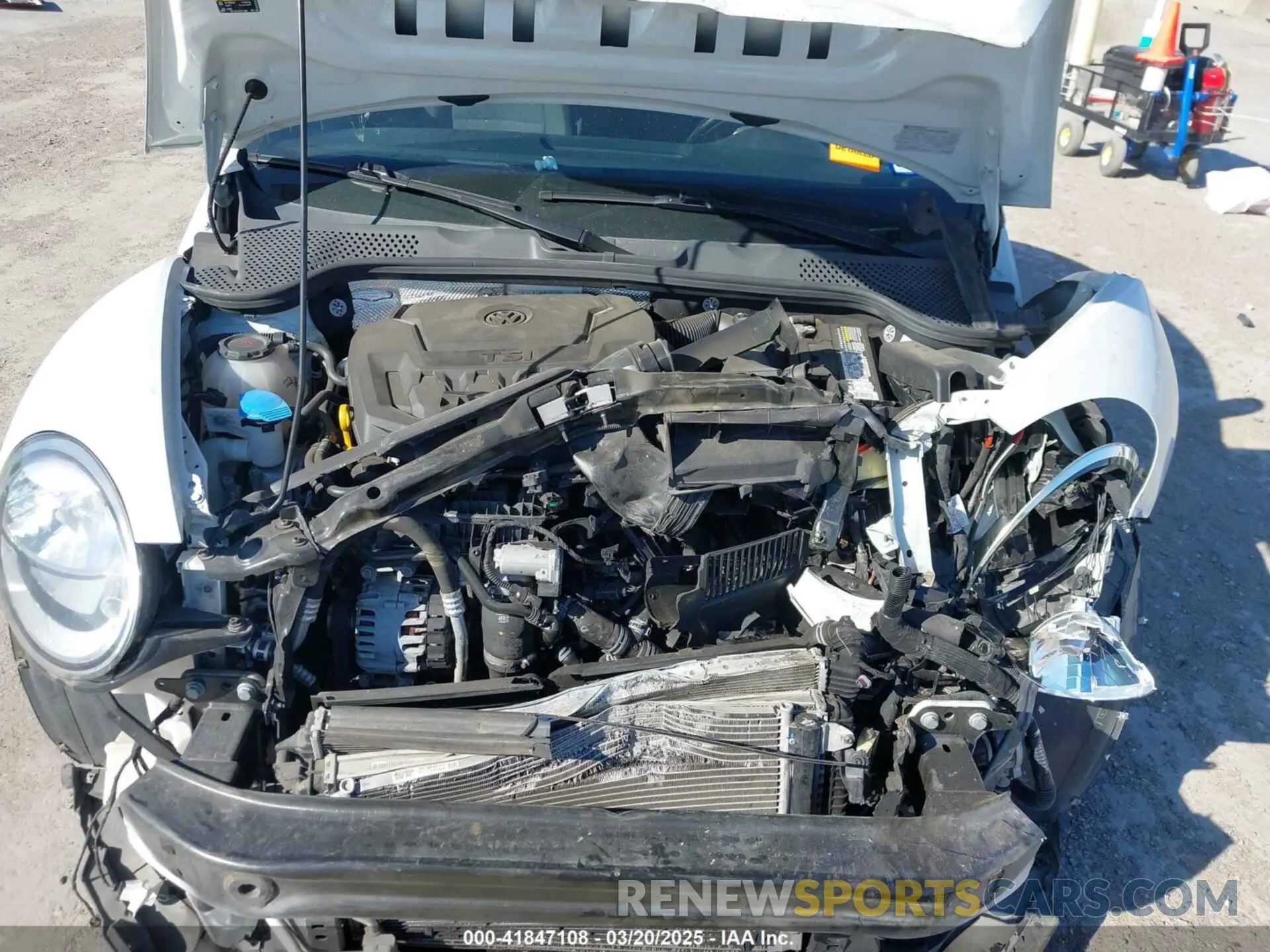 10 Photograph of a damaged car 3VWFD7AT9KM707398 VOLKSWAGEN BEETLE 2019