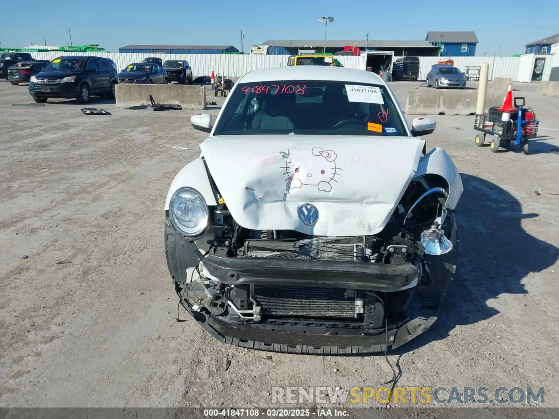 13 Photograph of a damaged car 3VWFD7AT9KM707398 VOLKSWAGEN BEETLE 2019