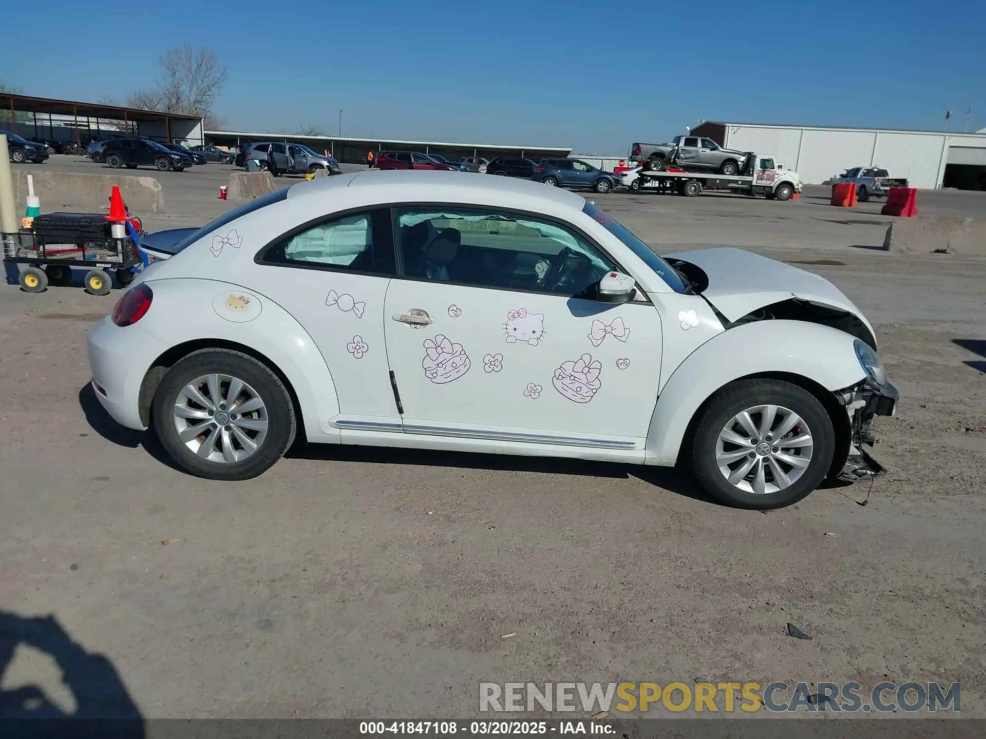 14 Photograph of a damaged car 3VWFD7AT9KM707398 VOLKSWAGEN BEETLE 2019