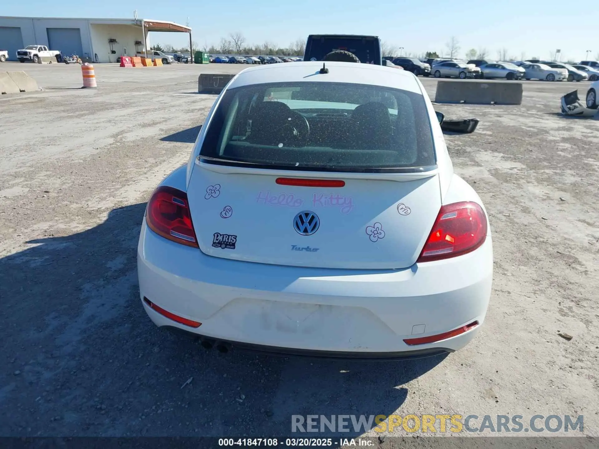 17 Photograph of a damaged car 3VWFD7AT9KM707398 VOLKSWAGEN BEETLE 2019