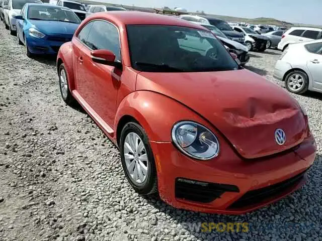 11 Photograph of a damaged car 3VWFD7AT9KM712147 VOLKSWAGEN BEETLE 2019