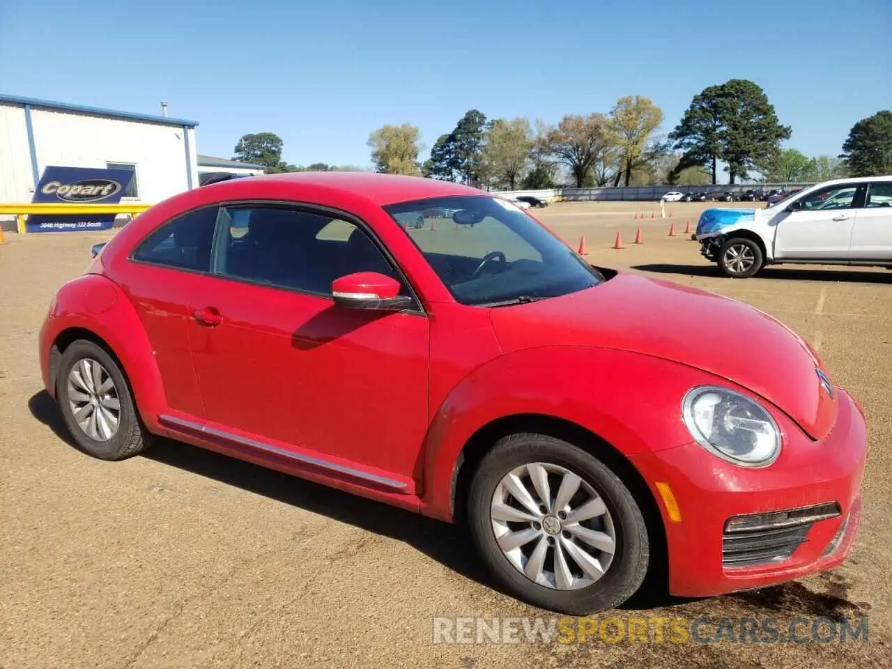 4 Photograph of a damaged car 3VWFD7AT9KM712164 VOLKSWAGEN BEETLE 2019