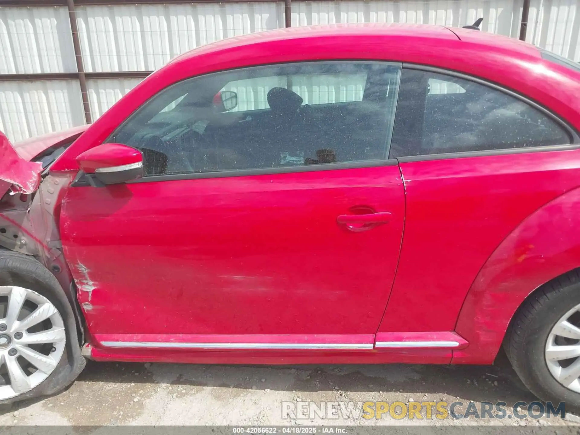 15 Photograph of a damaged car 3VWFD7ATXKM712450 VOLKSWAGEN BEETLE 2019