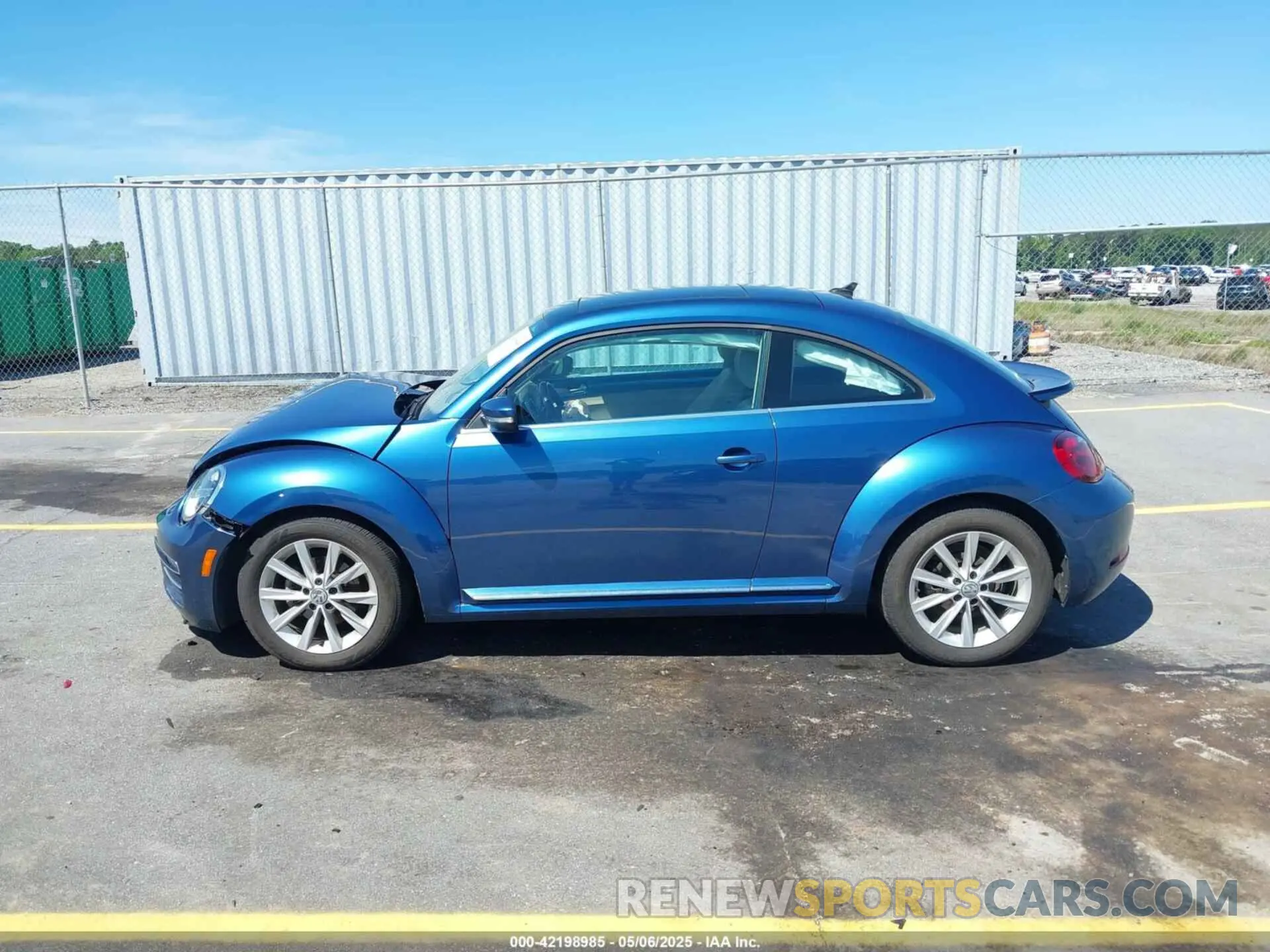 14 Photograph of a damaged car 3VWJD7AT9KM707170 VOLKSWAGEN BEETLE 2019