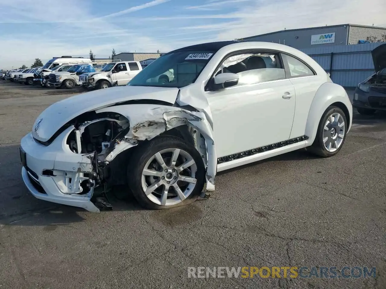 1 Photograph of a damaged car 3VWJD7AT9KM720369 VOLKSWAGEN BEETLE 2019