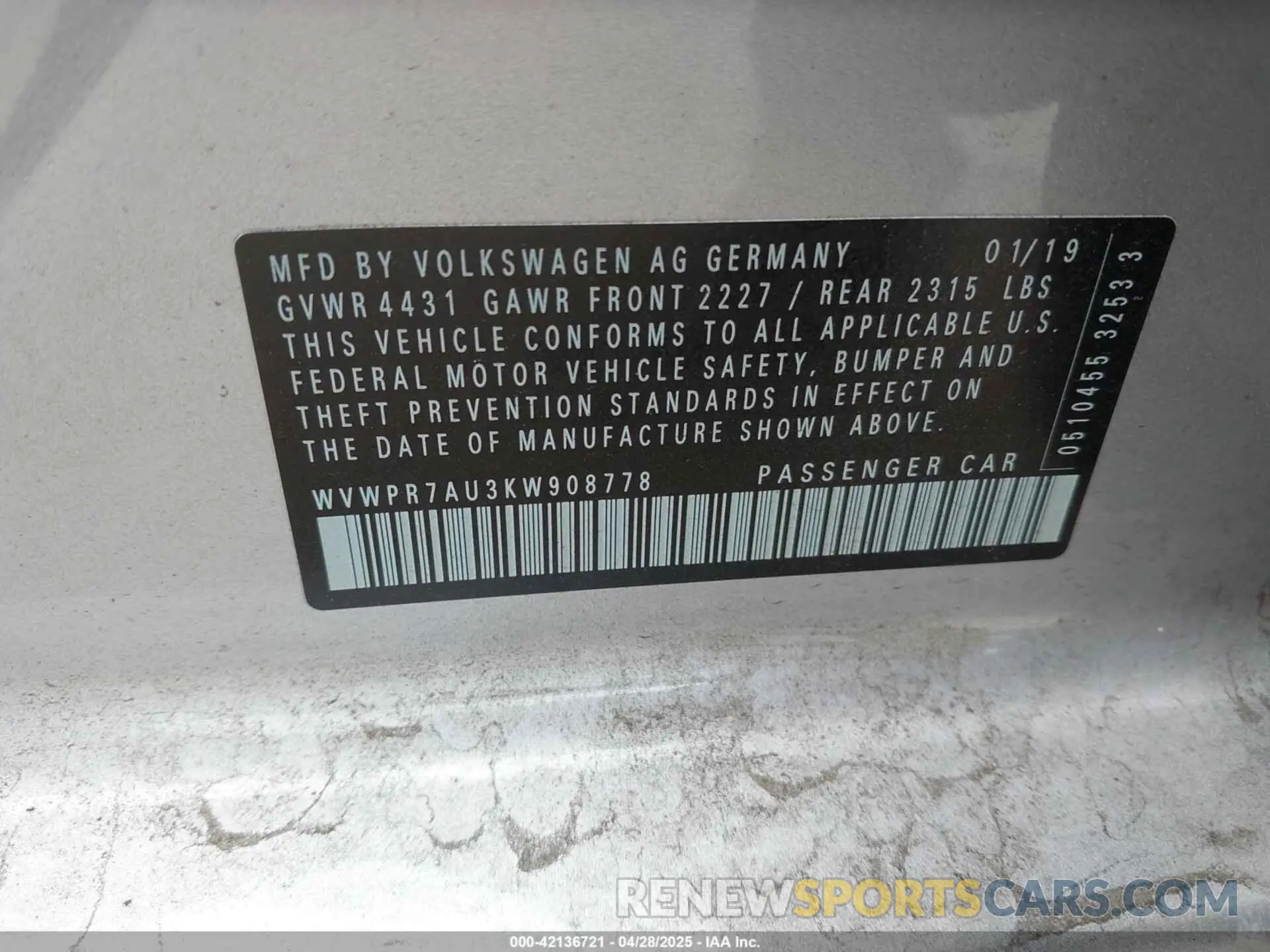 9 Photograph of a damaged car WVWPR7AU3KW908778 VOLKSWAGEN E-GOLF 2019