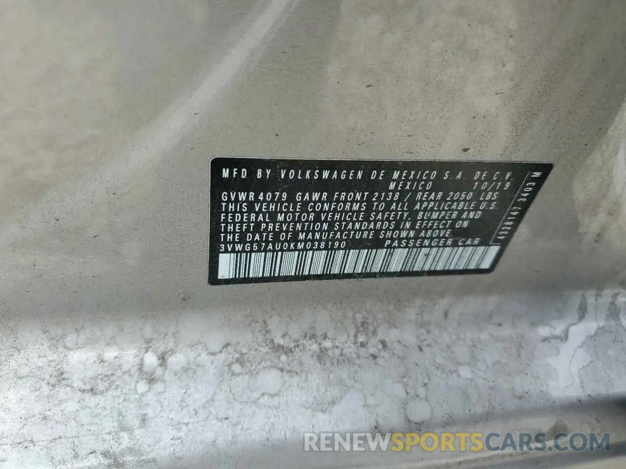 12 Photograph of a damaged car 3VWG57AU0KM038190 VOLKSWAGEN GOLF 2019