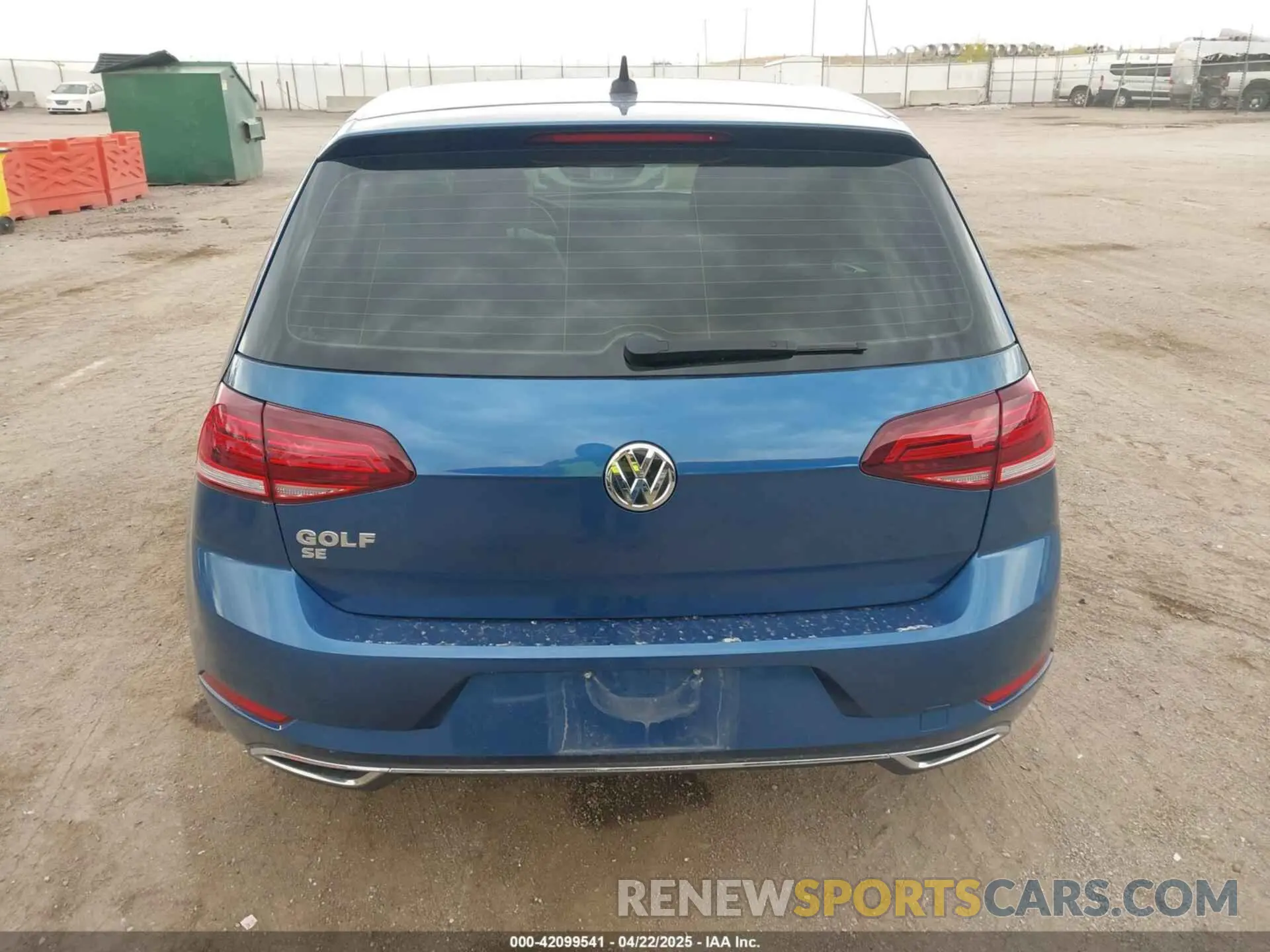 16 Photograph of a damaged car 3VWG57AU3KM015910 VOLKSWAGEN GOLF 2019