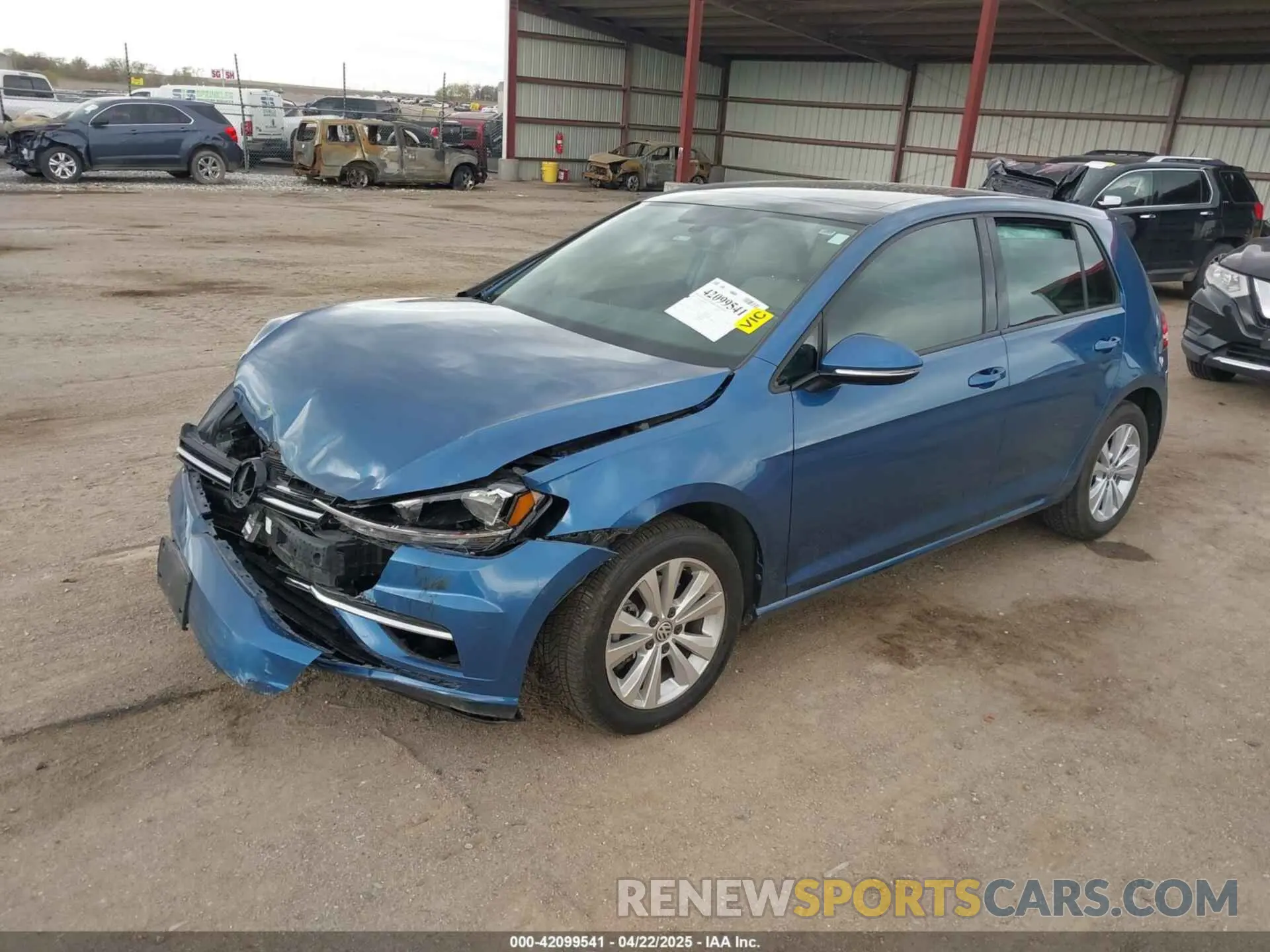 2 Photograph of a damaged car 3VWG57AU3KM015910 VOLKSWAGEN GOLF 2019