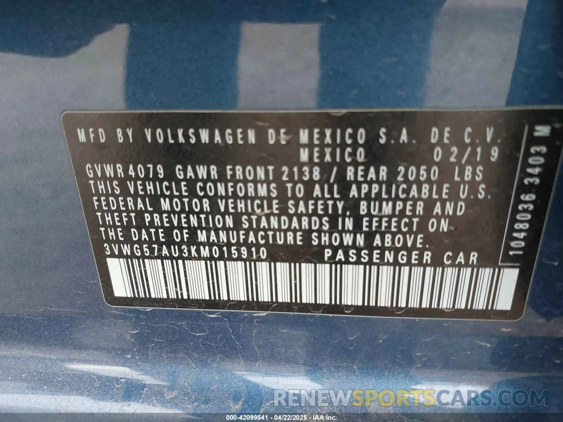 9 Photograph of a damaged car 3VWG57AU3KM015910 VOLKSWAGEN GOLF 2019