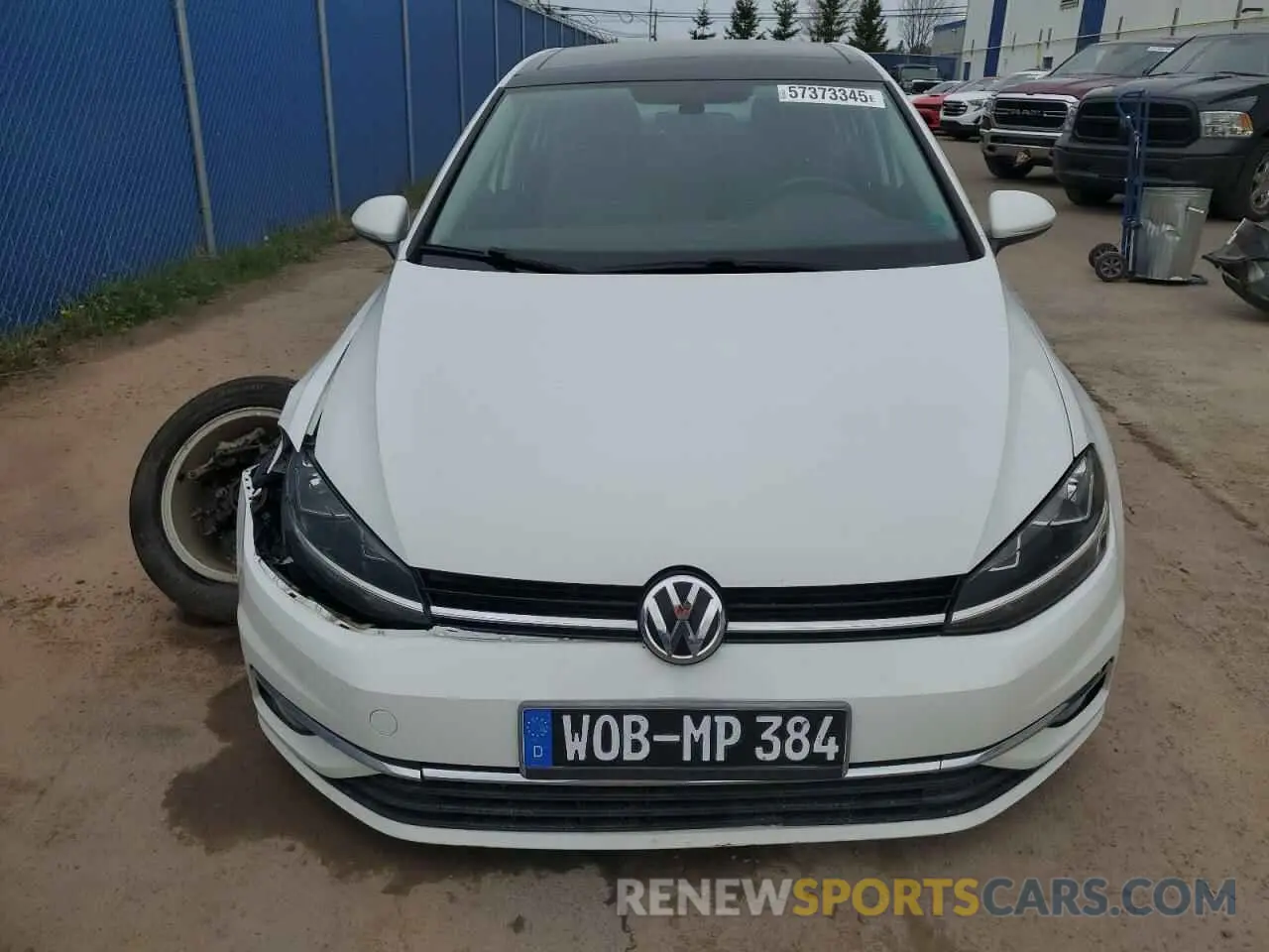 5 Photograph of a damaged car 3VWG57AU3KM030374 VOLKSWAGEN GOLF 2019