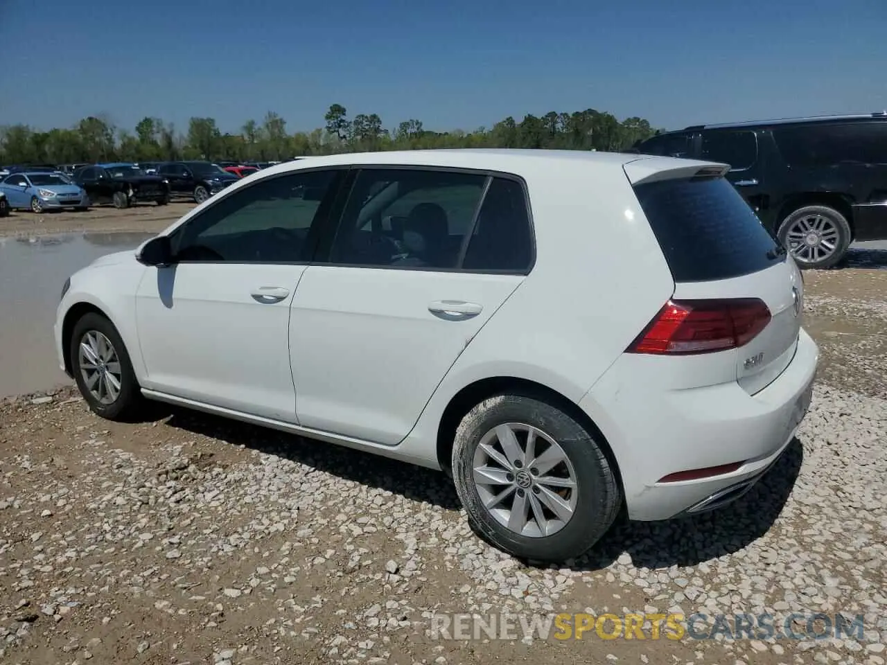 2 Photograph of a damaged car 3VWG57AU3KM035400 VOLKSWAGEN GOLF 2019