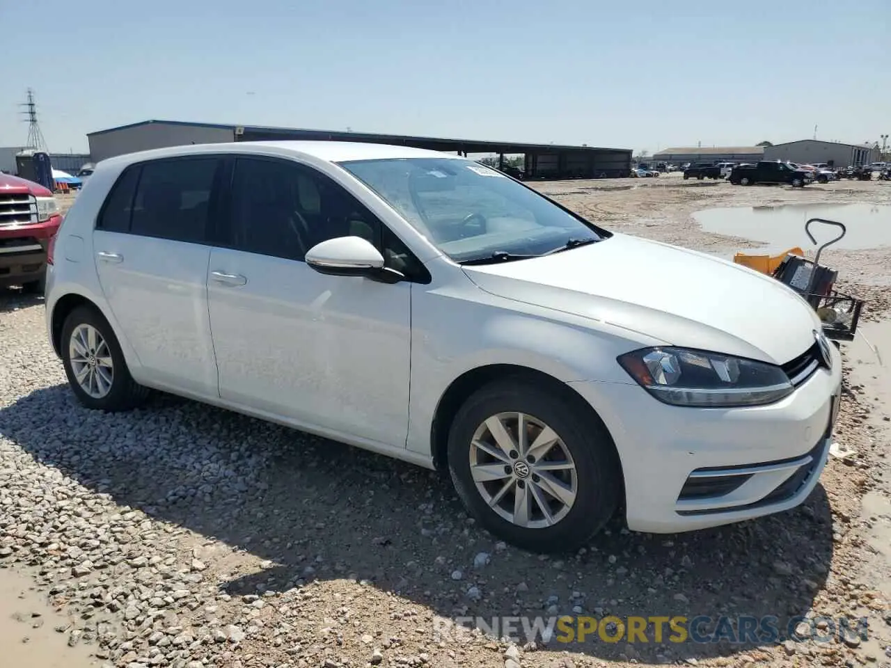 4 Photograph of a damaged car 3VWG57AU3KM035400 VOLKSWAGEN GOLF 2019