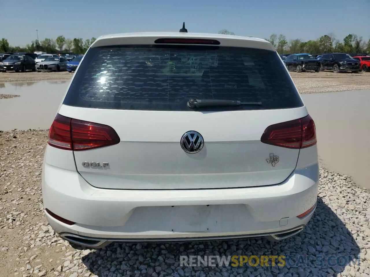 6 Photograph of a damaged car 3VWG57AU3KM035400 VOLKSWAGEN GOLF 2019