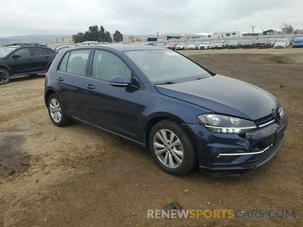 4 Photograph of a damaged car 3VWG57AU6KM022379 VOLKSWAGEN GOLF 2019
