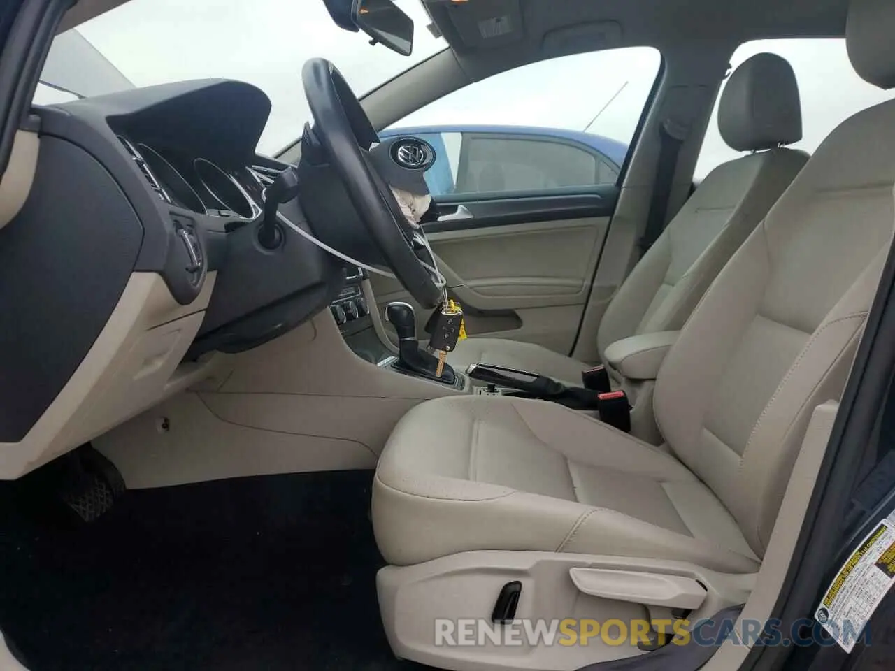 7 Photograph of a damaged car 3VWG57AU6KM022379 VOLKSWAGEN GOLF 2019