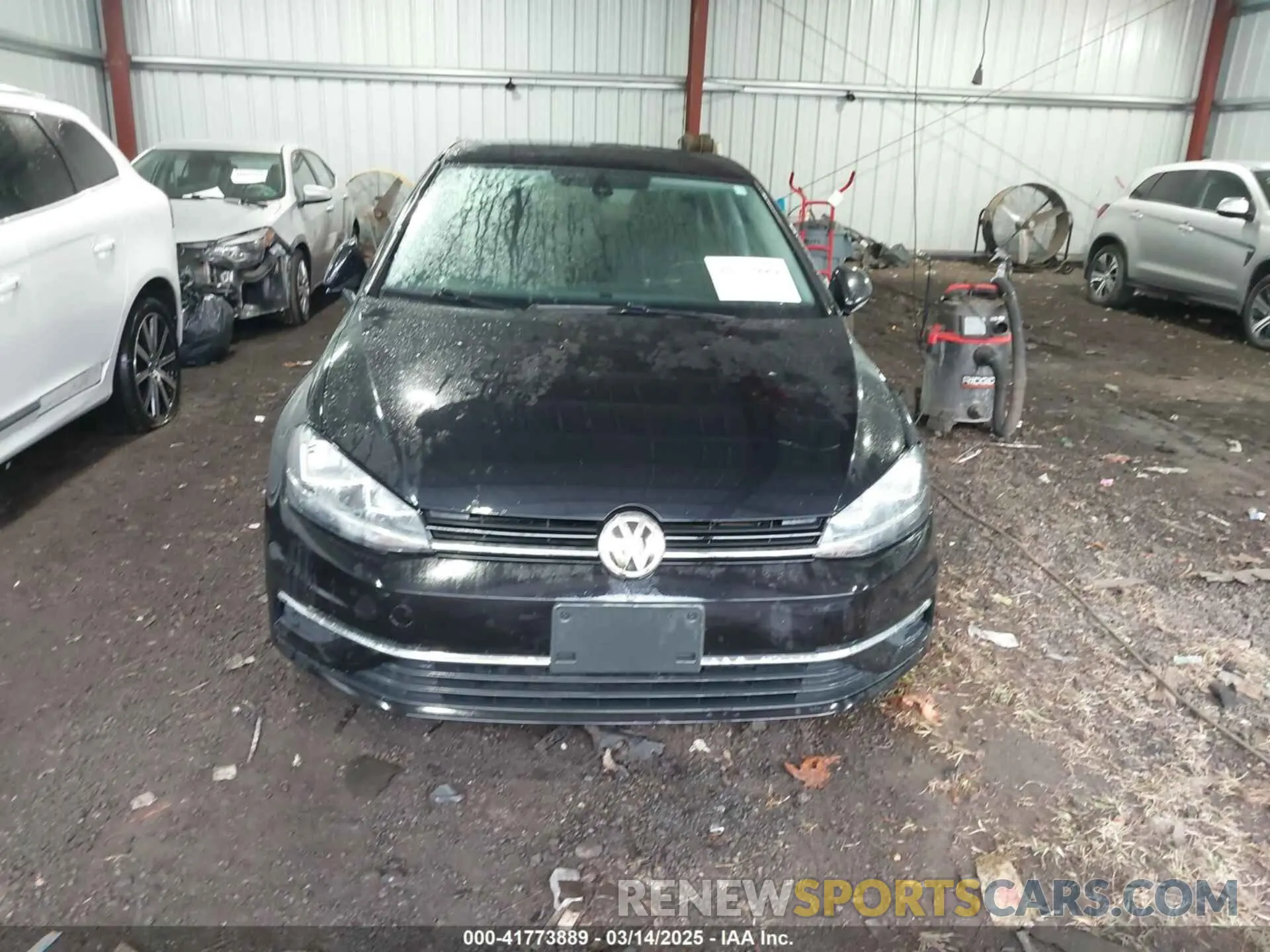 12 Photograph of a damaged car 3VWG57AU7KM020866 VOLKSWAGEN GOLF 2019