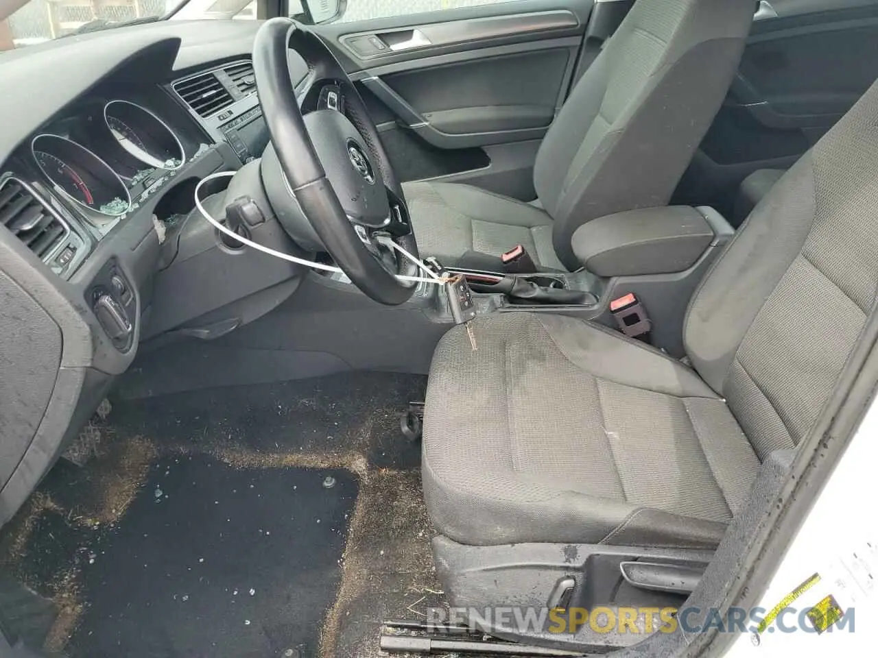7 Photograph of a damaged car 3VWG57AU7KM023945 VOLKSWAGEN GOLF 2019